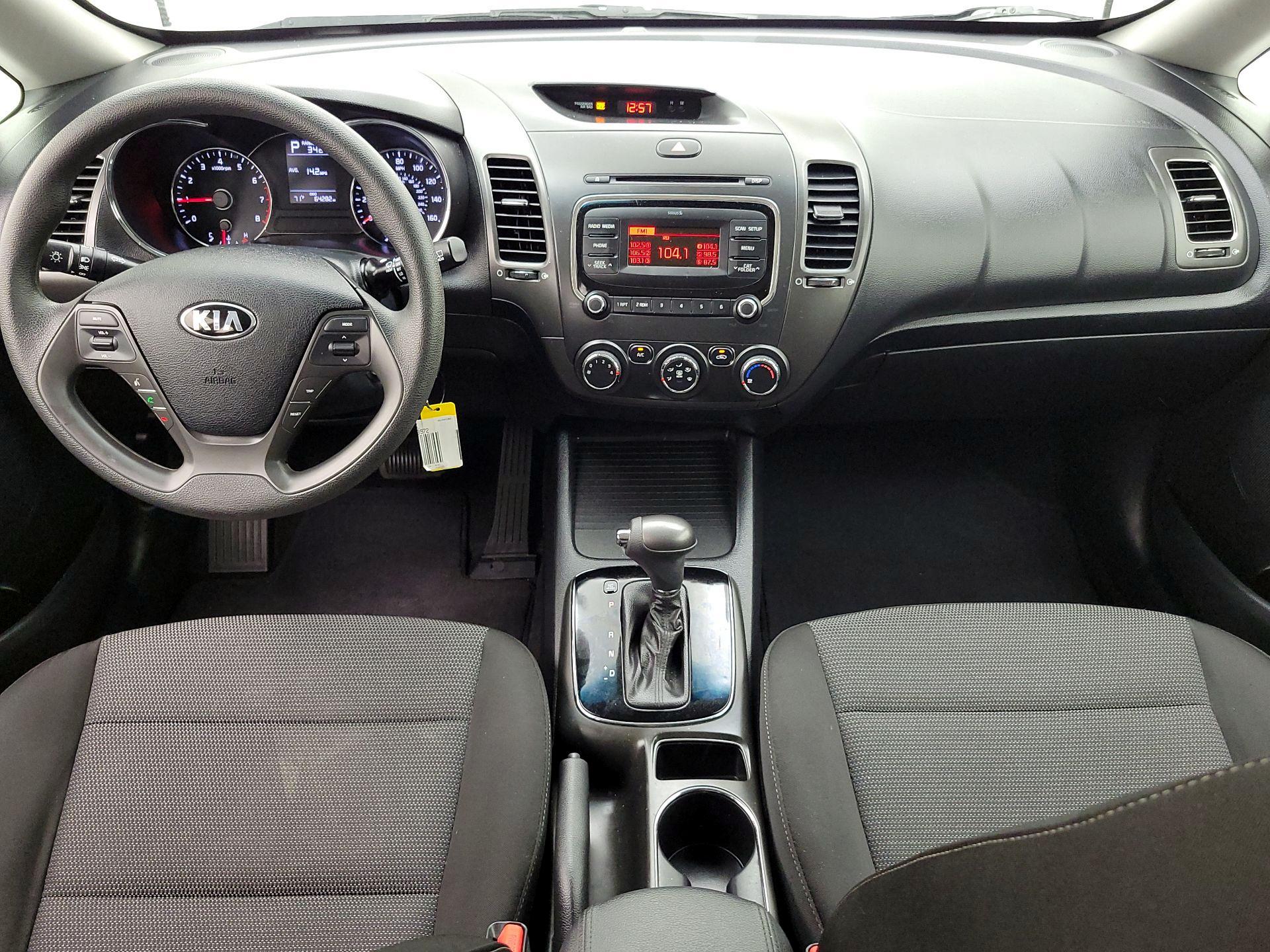 Thumbnail: 2018 Kia Forte - 9