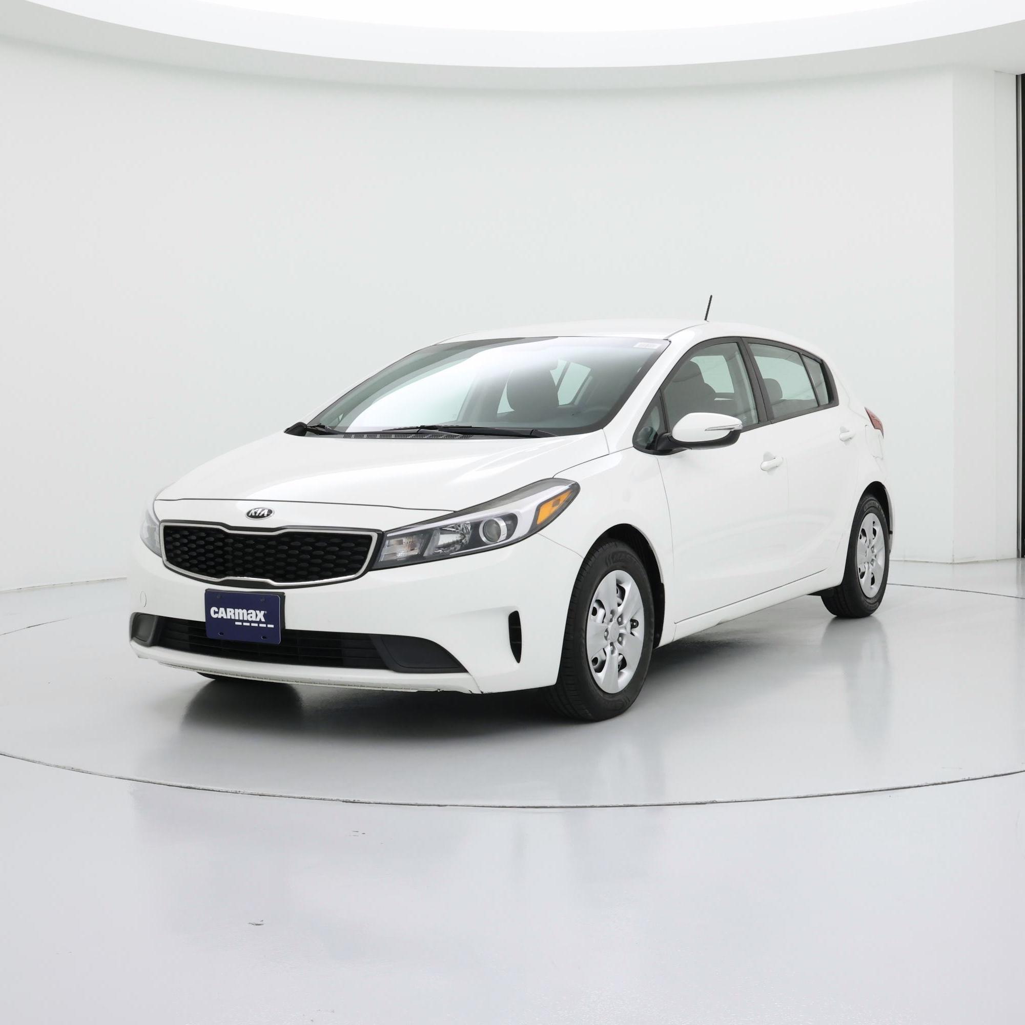 Thumbnail: 2018 Kia Forte - 4