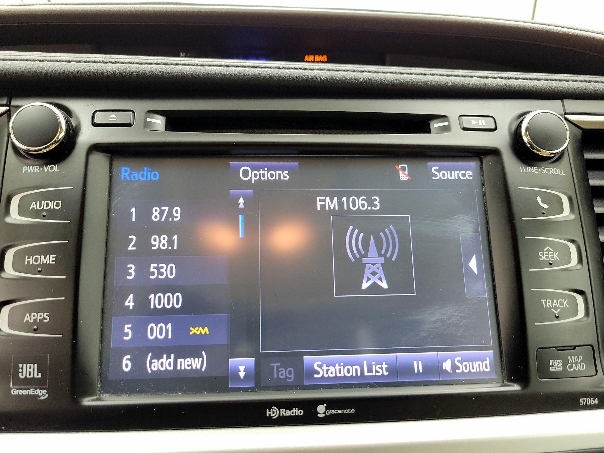 Thumbnail: 2015 Toyota Highlander - 16