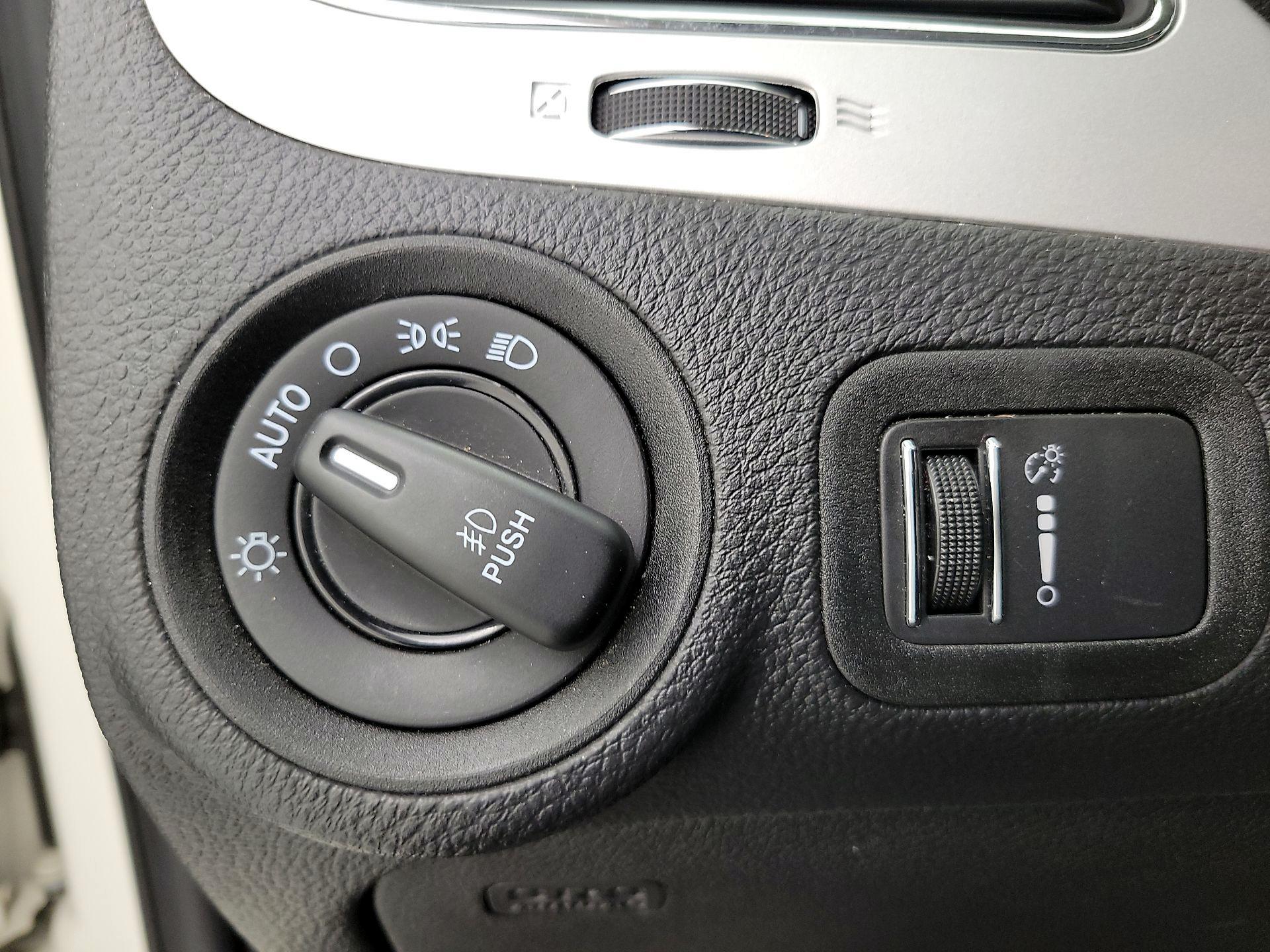 Thumbnail: 2019 Dodge Journey - 13