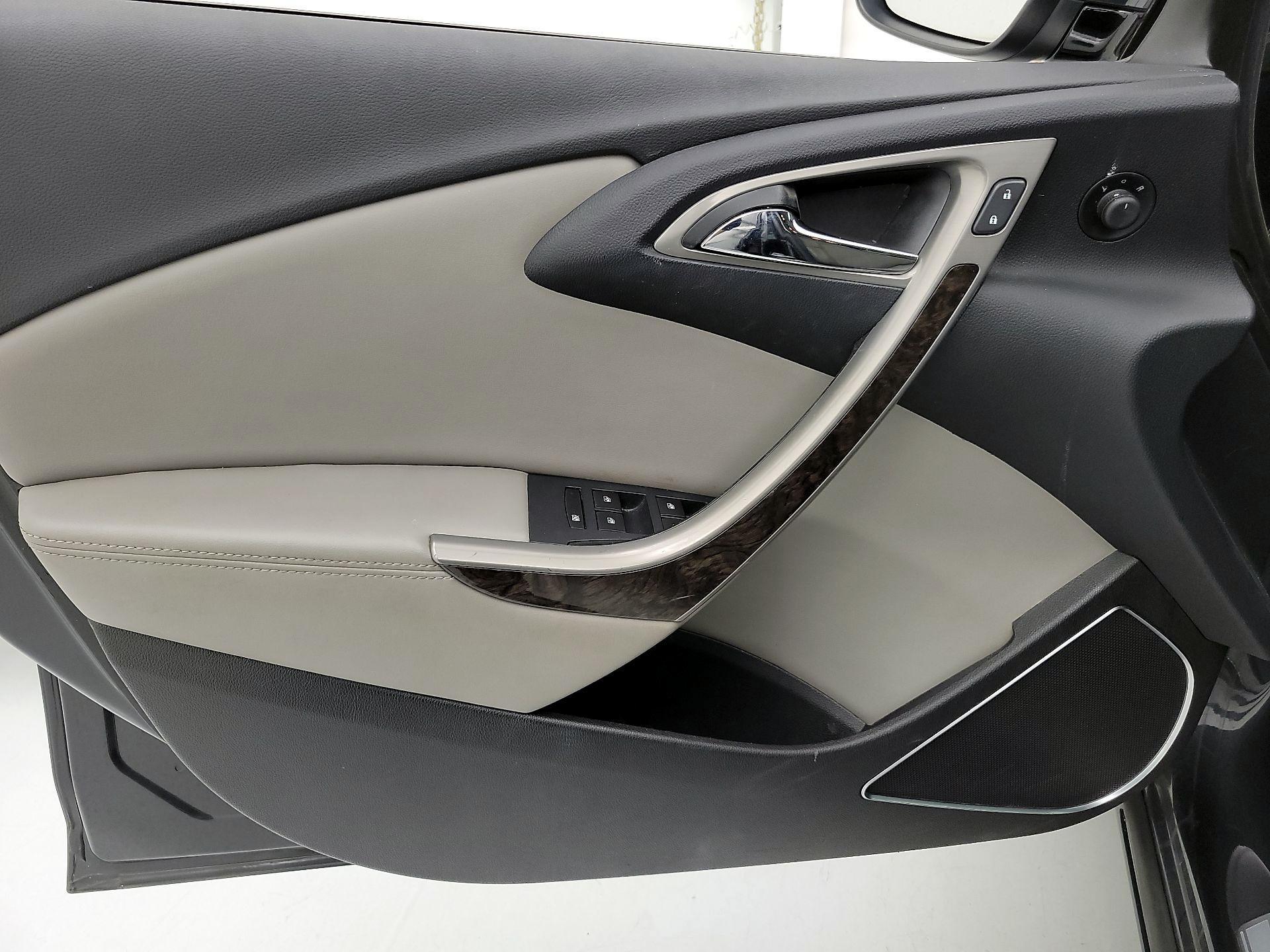 Thumbnail: 2015 Buick Verano - 12