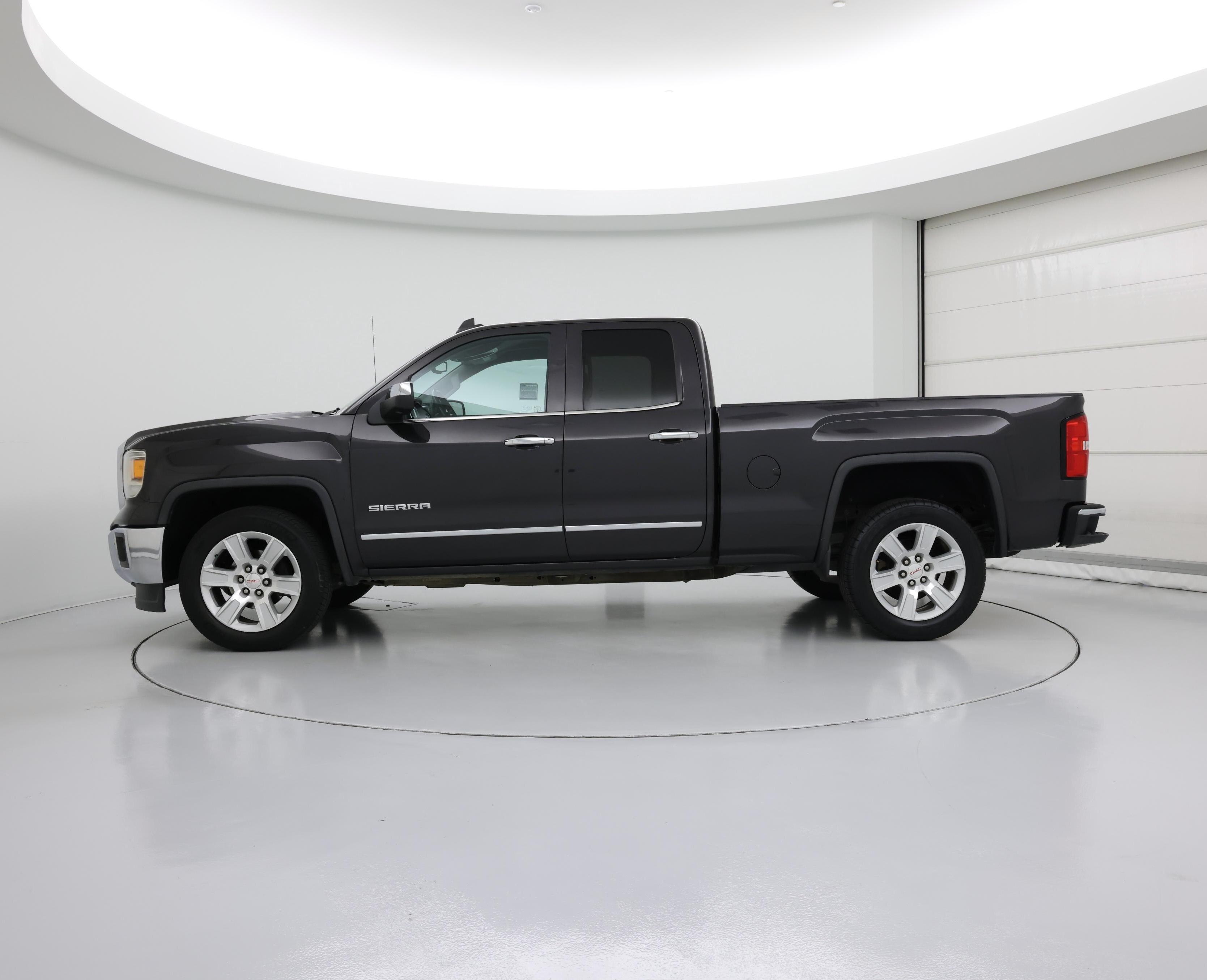 Thumbnail: 2015 GMC Sierra 1500 - 3