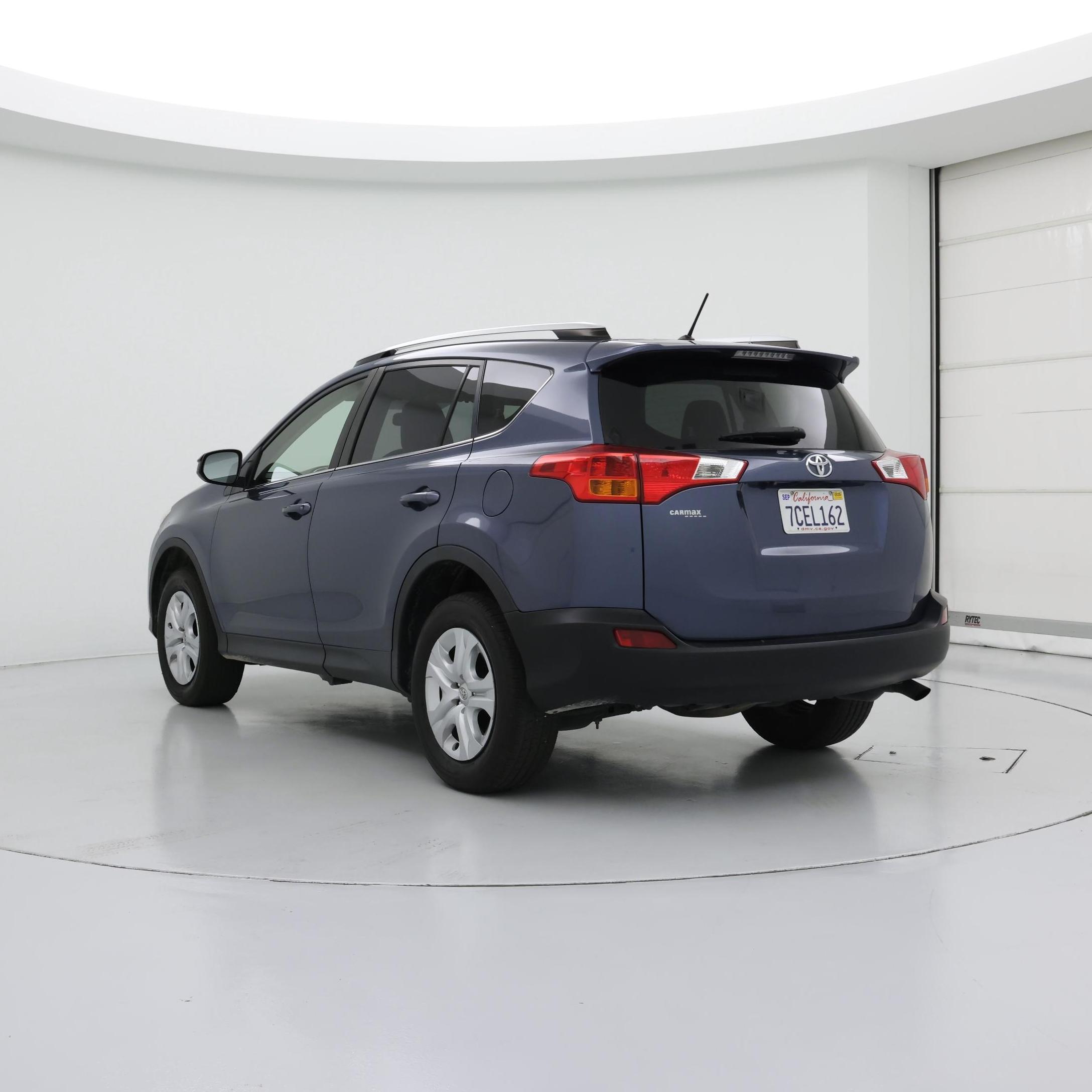 Thumbnail: 2013 Toyota RAV4 - 2