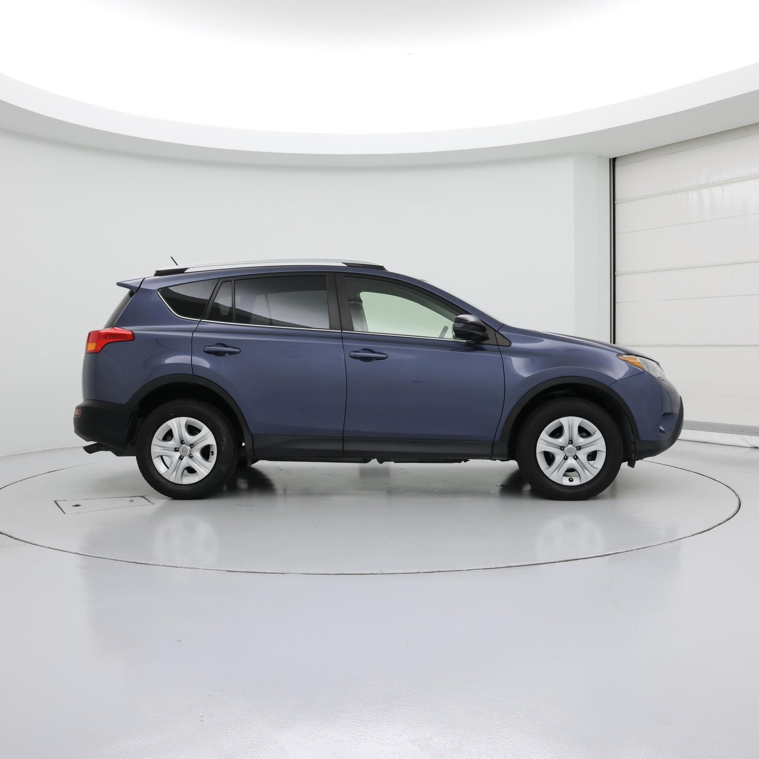 Thumbnail: 2013 Toyota RAV4 - 7