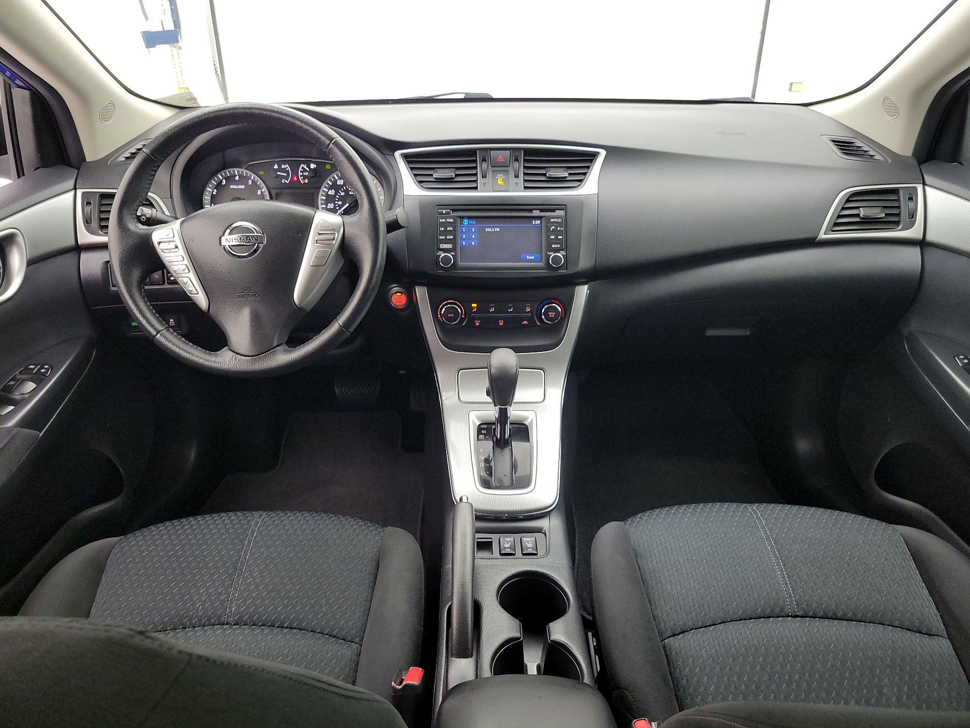 Thumbnail: 2015 Nissan Sentra - 9