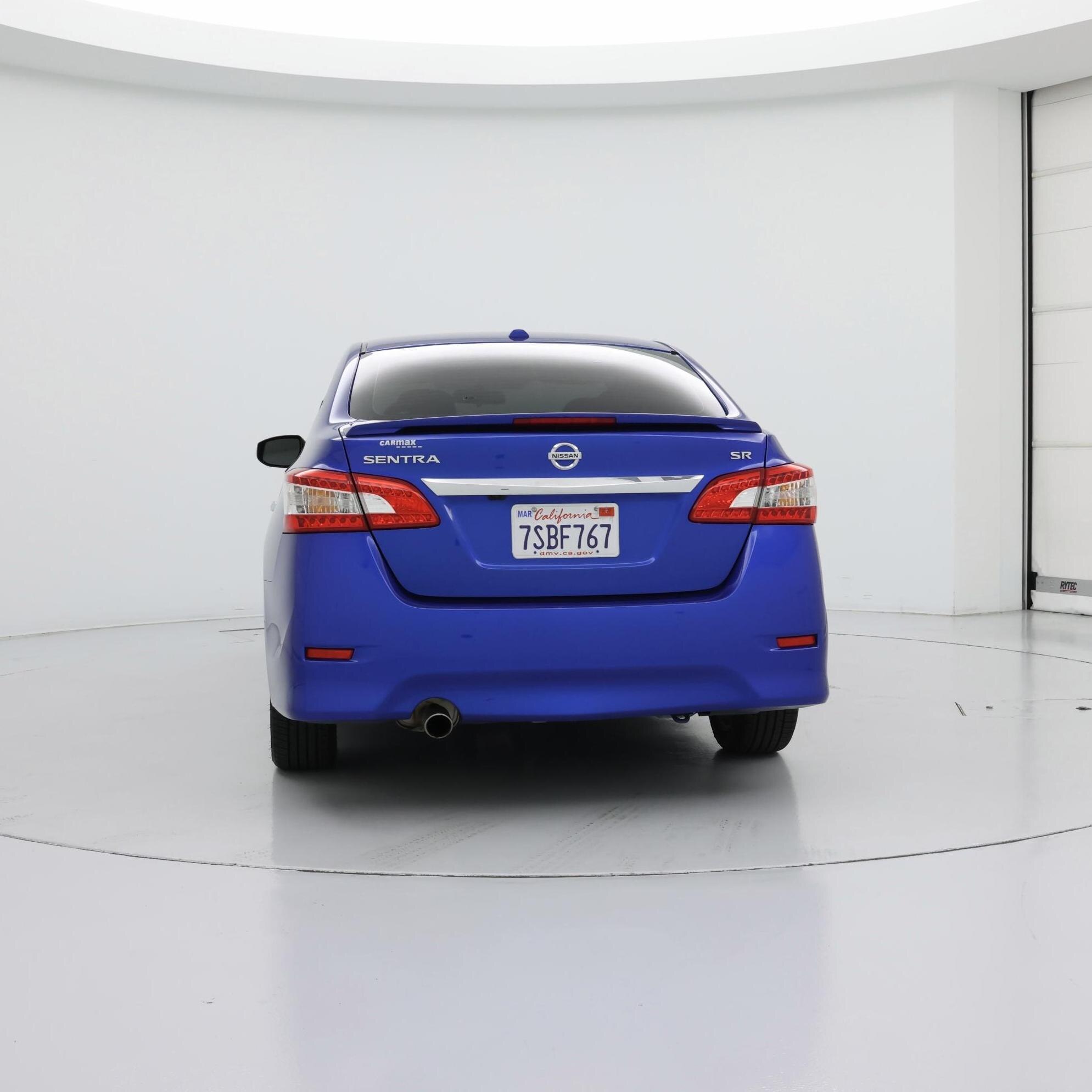 Thumbnail: 2015 Nissan Sentra - 6