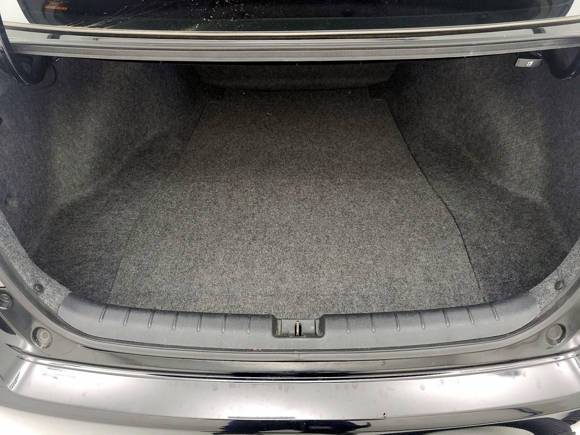 Thumbnail: 2015 Honda Accord - 20