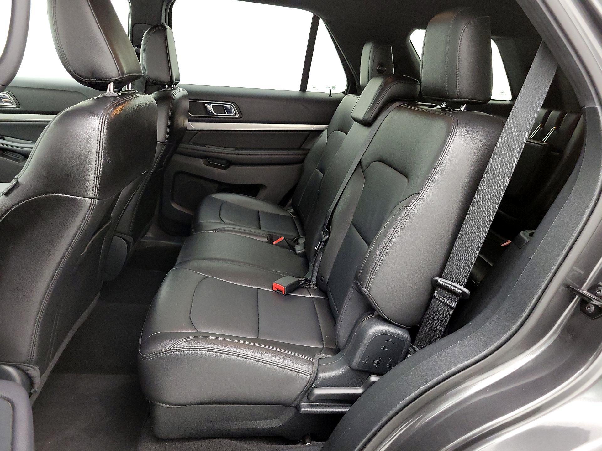 Thumbnail: 2018 Ford Explorer - 20