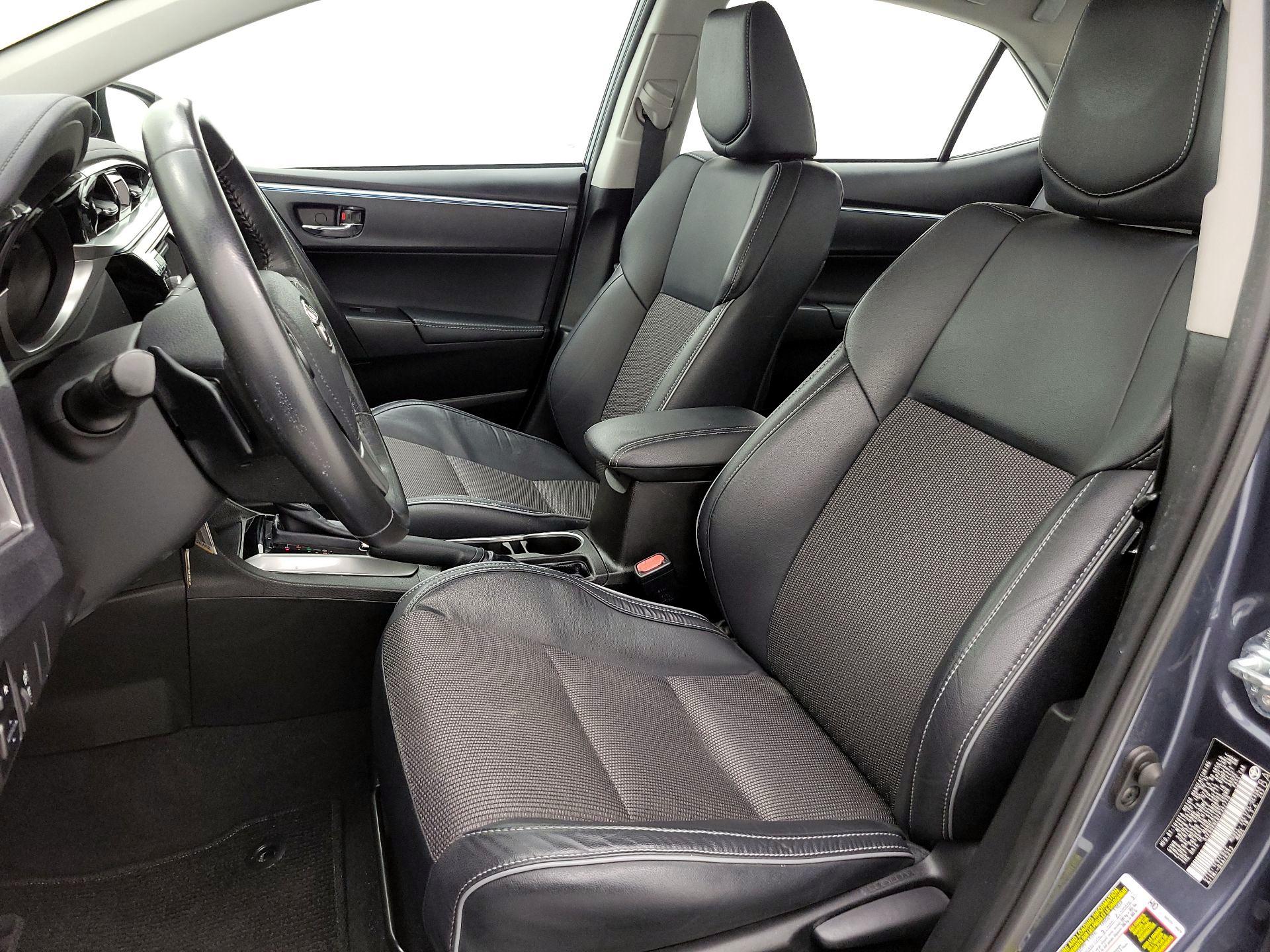 Thumbnail: 2015 Toyota Corolla - 11