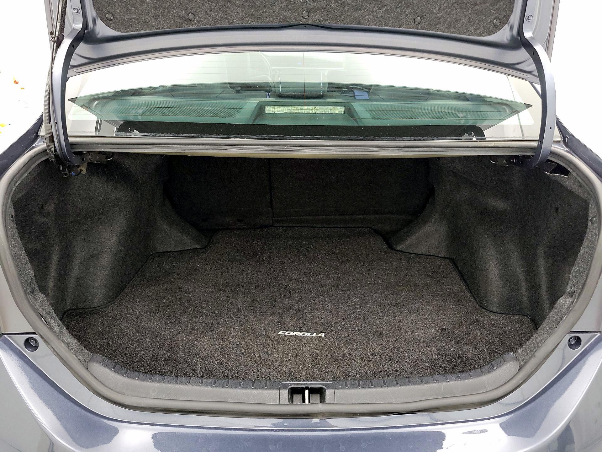 Thumbnail: 2015 Toyota Corolla - 20