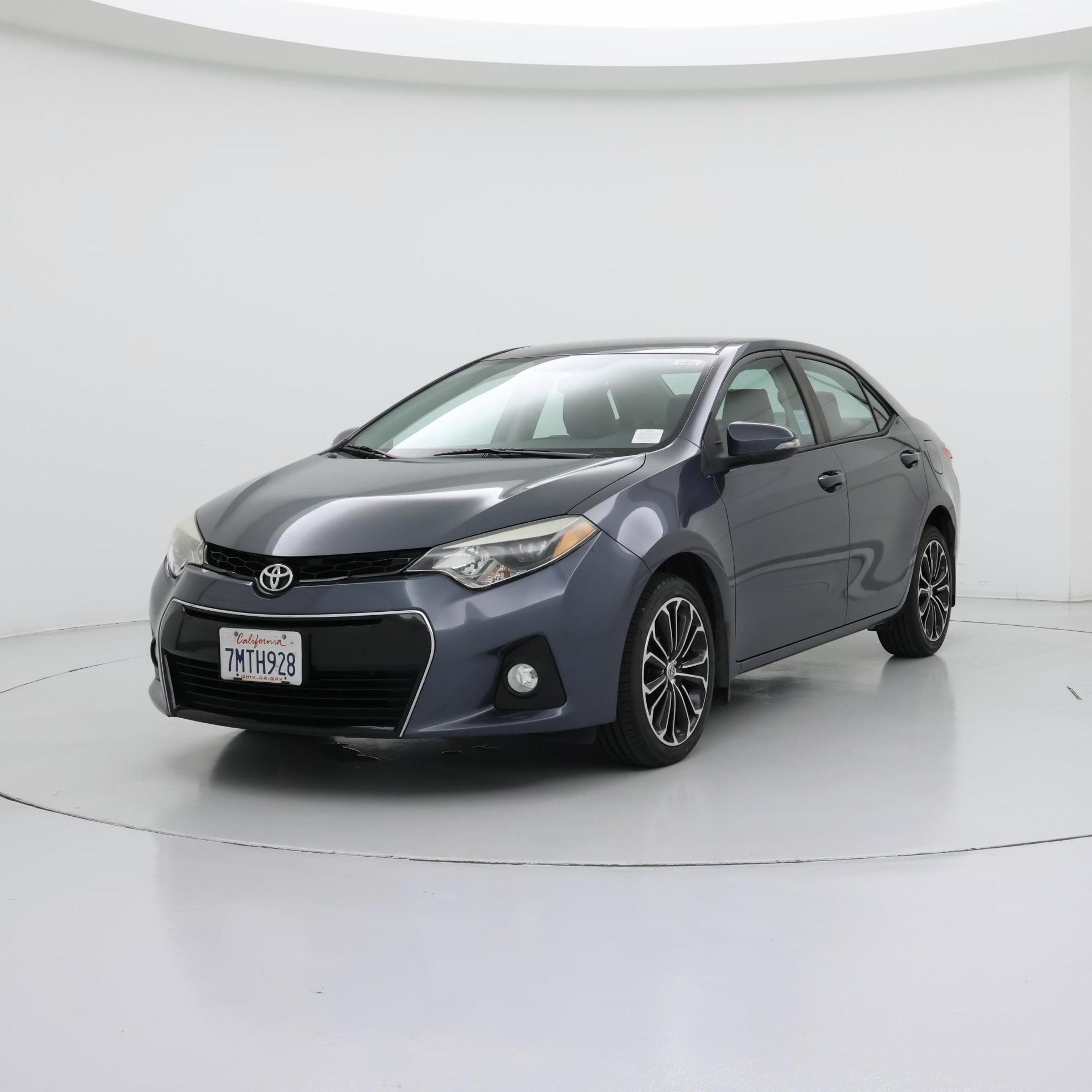 Thumbnail: 2015 Toyota Corolla - 4