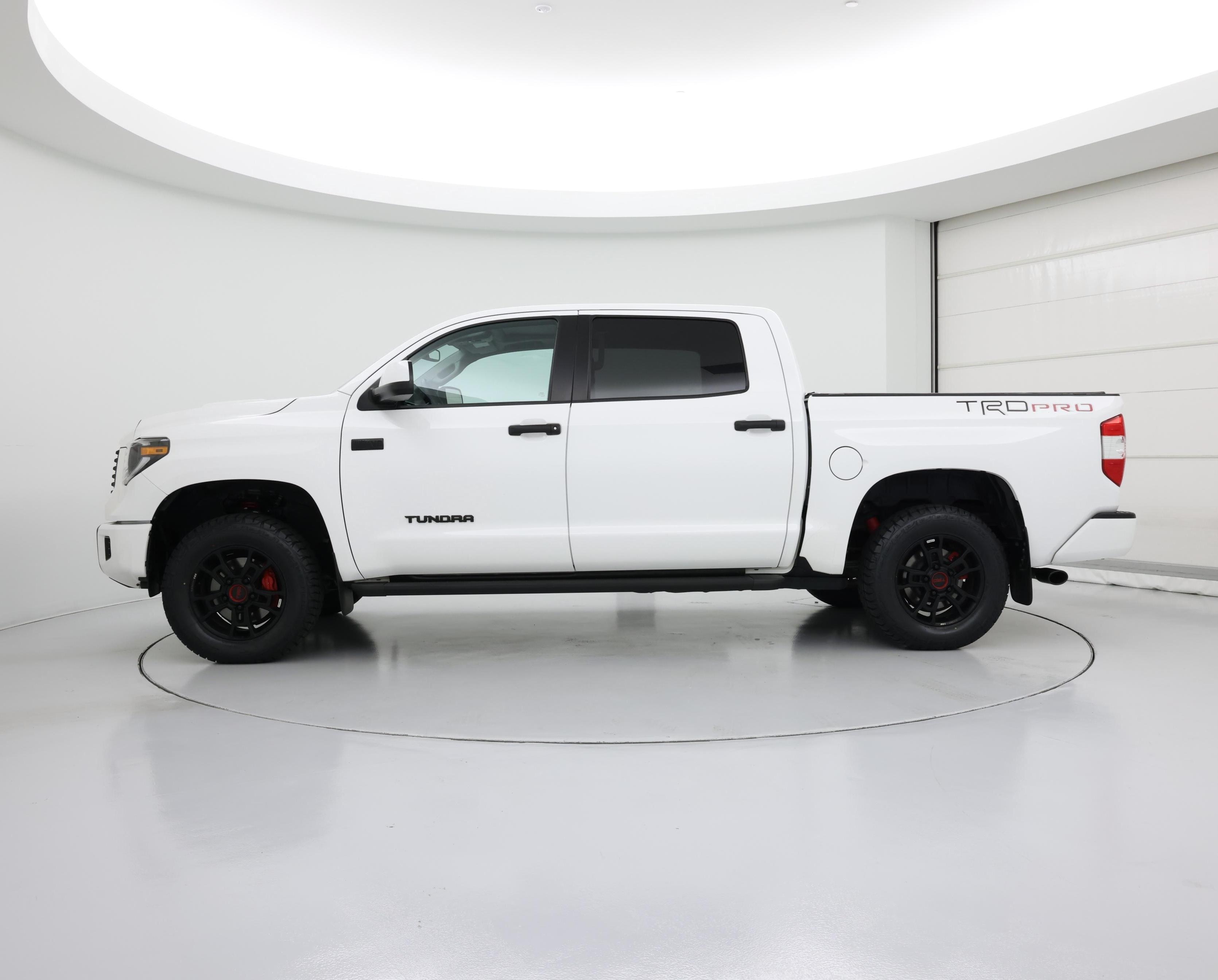 Thumbnail: 2021 Toyota Tundra - 3