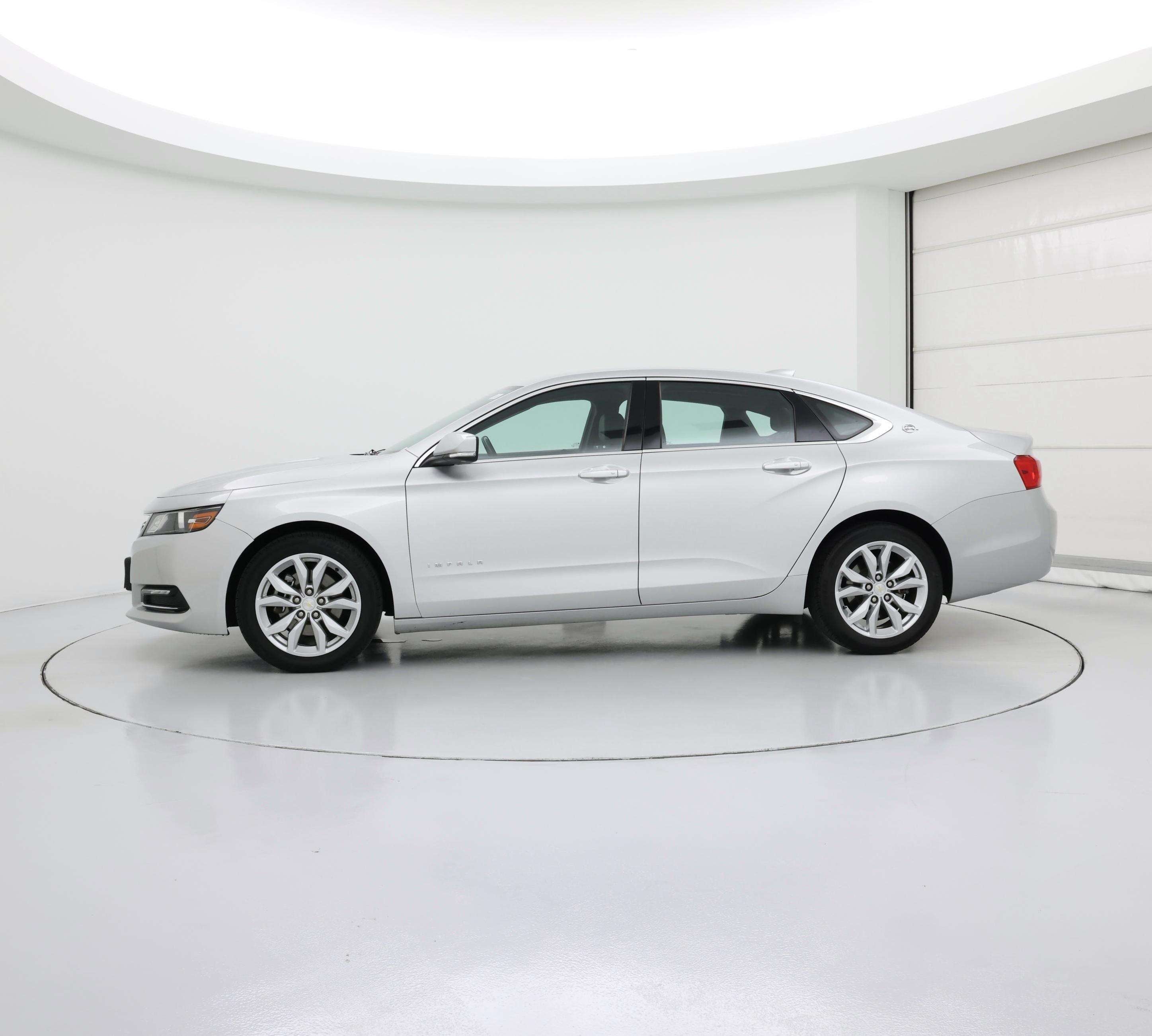 Thumbnail: 2019 Chevrolet Impala - 3