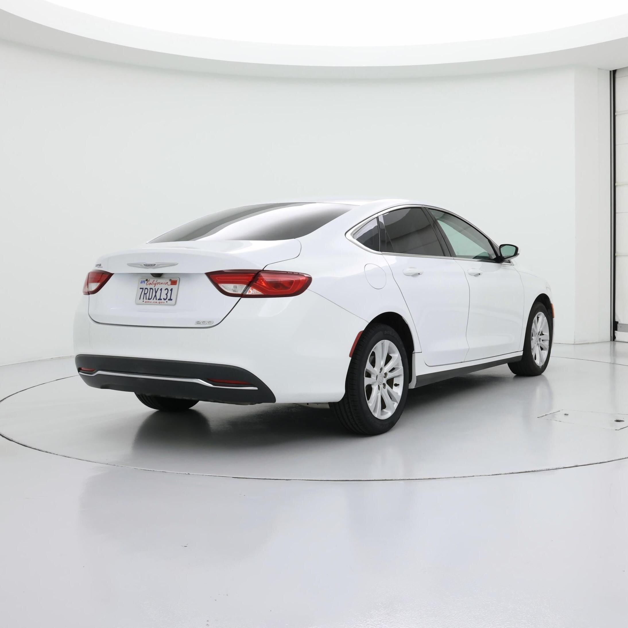Thumbnail: 2016 Chrysler 200 - 8