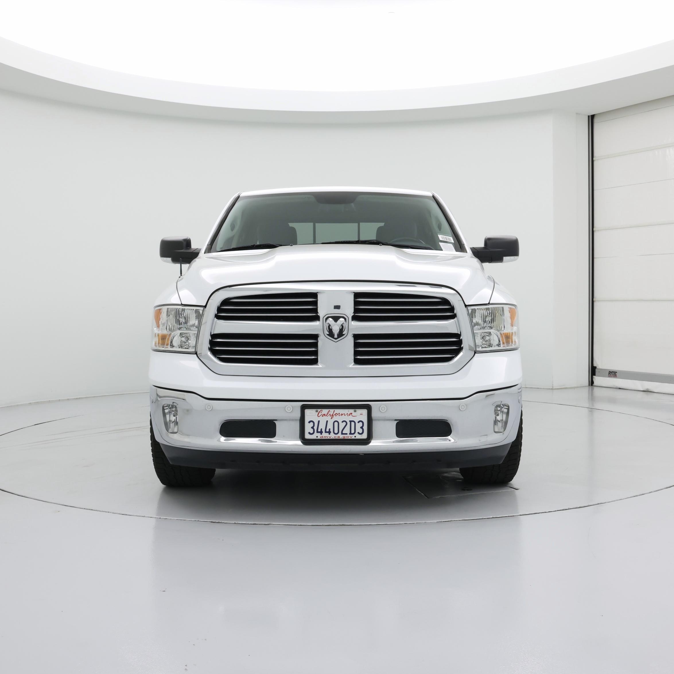 Thumbnail: 2019 RAM 1500 Classic - 5