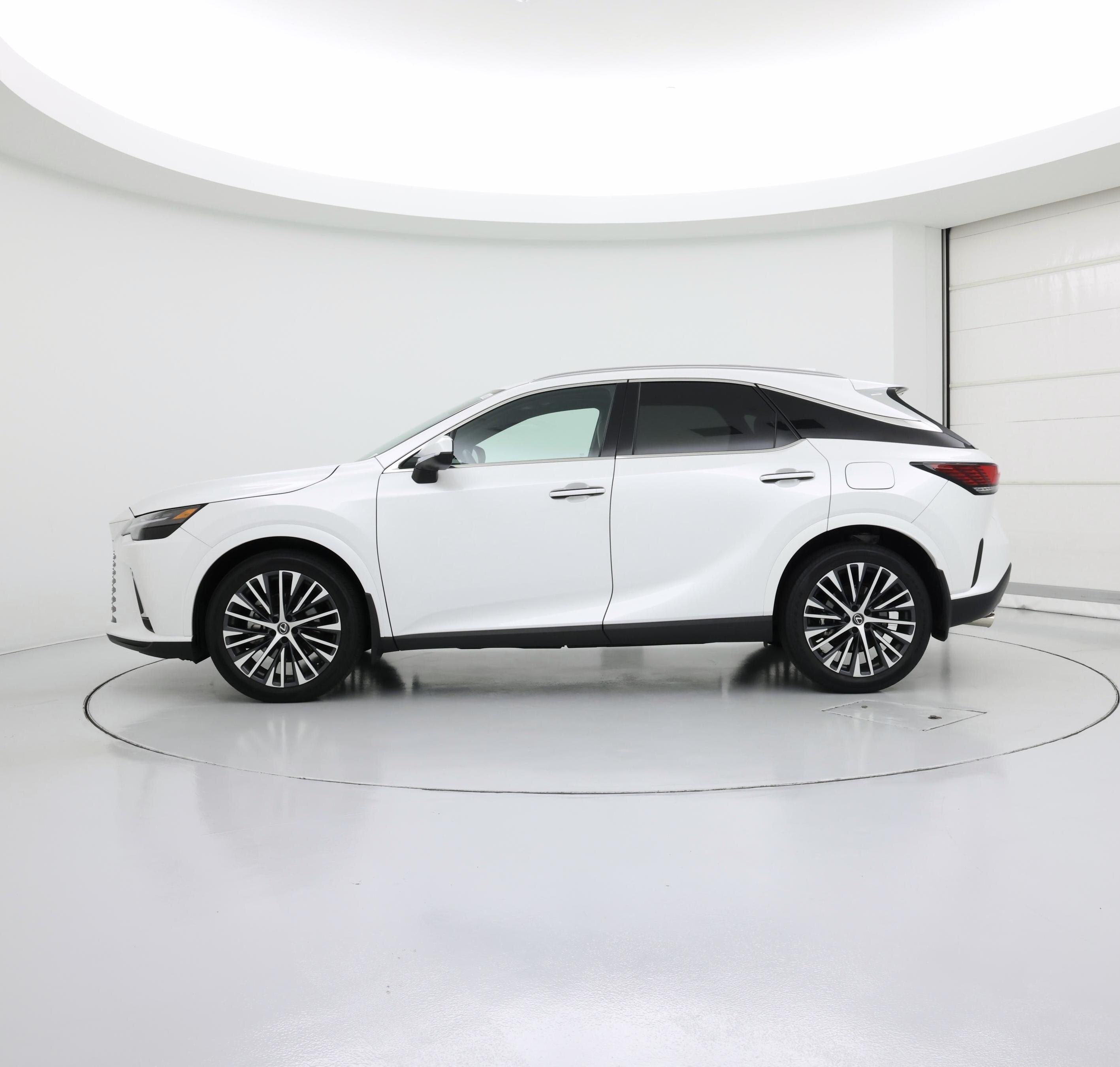 Thumbnail: 2023 Lexus RX - 3