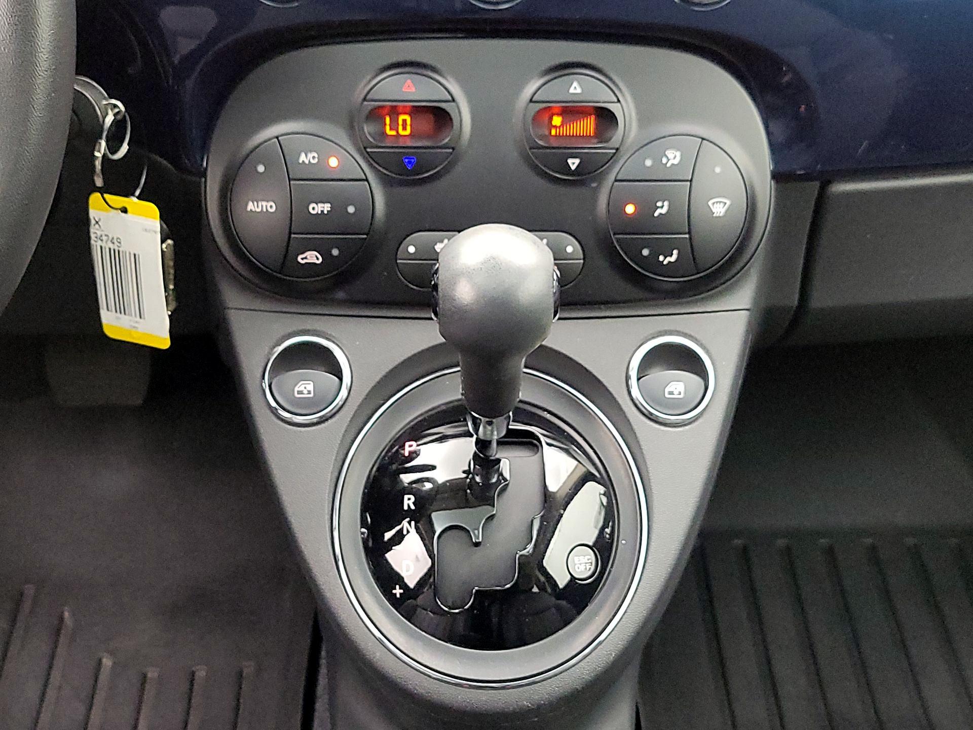 Thumbnail: 2015 Fiat 500 - 15