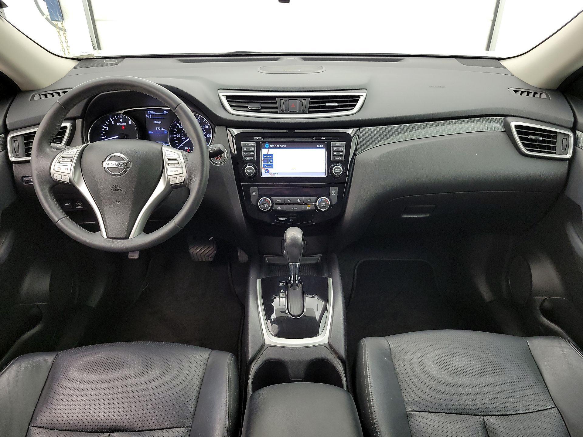 Thumbnail: 2015 Nissan Rogue - 9