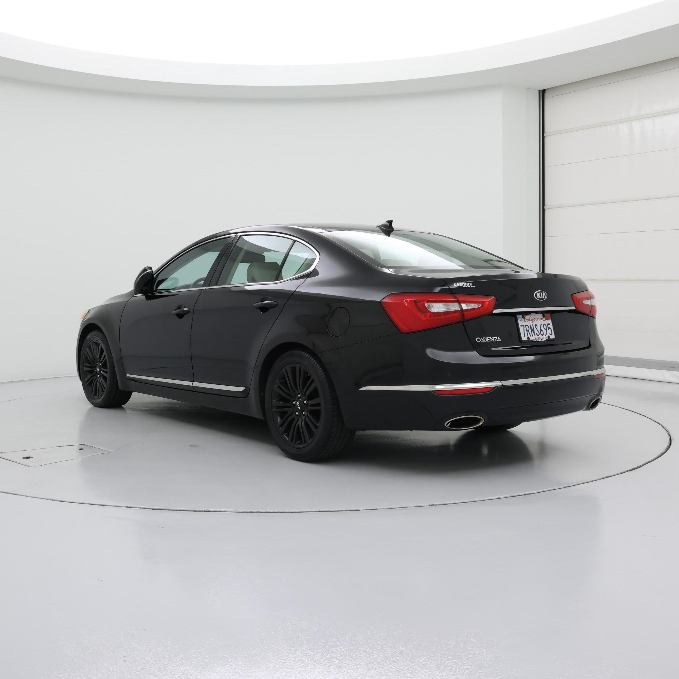 Thumbnail: 2015 Kia Cadenza - 2