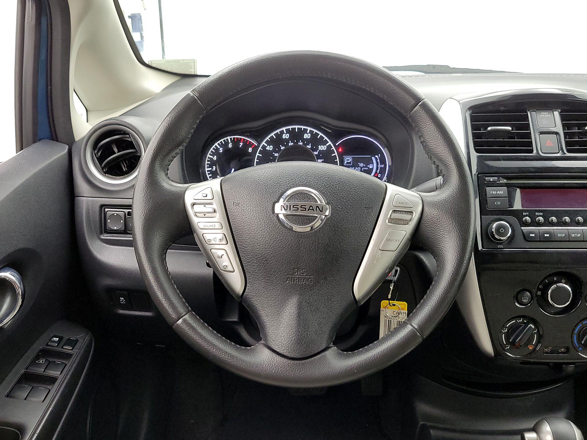 Thumbnail: 2015 Nissan Versa Note - 10