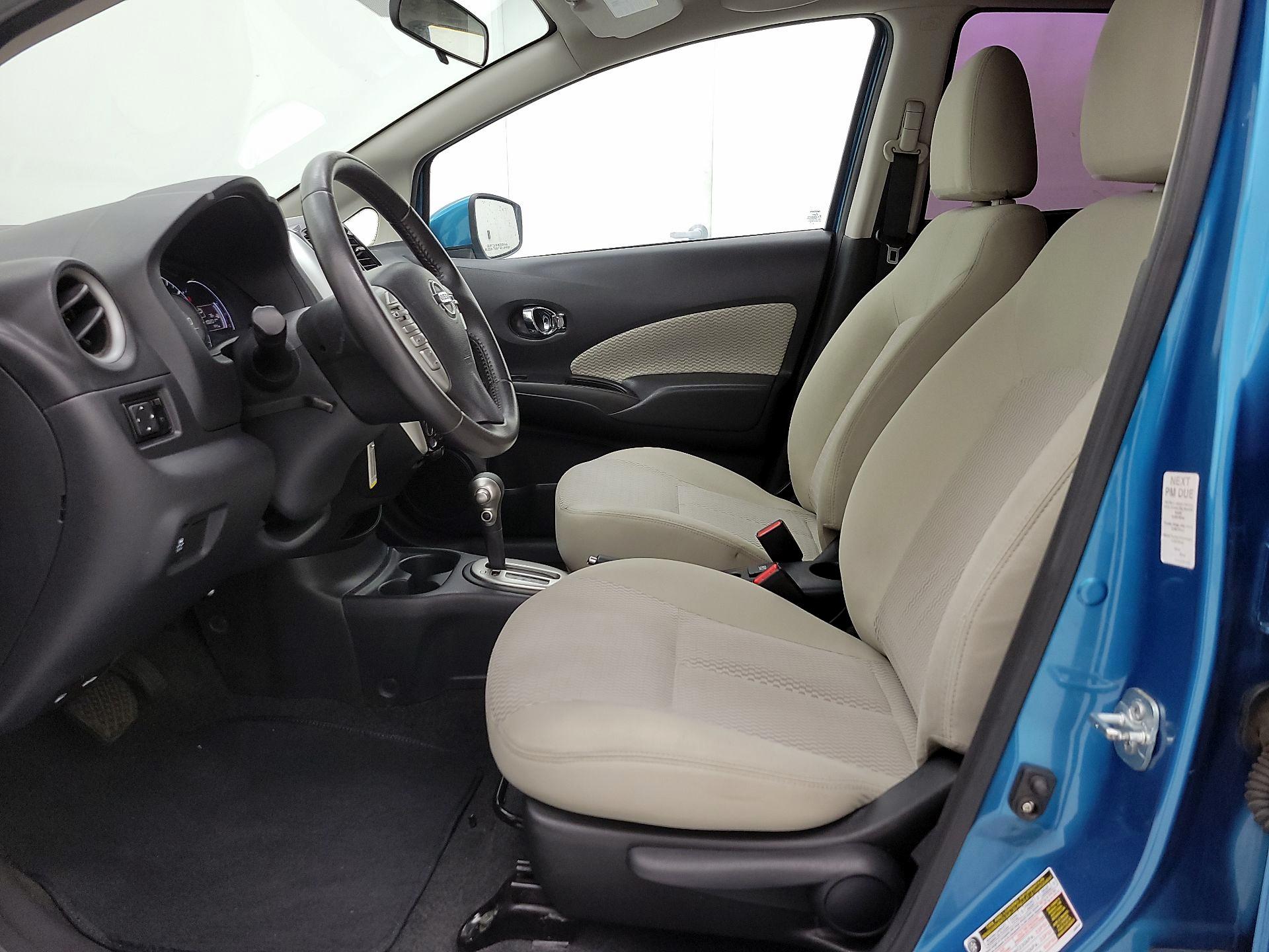 Thumbnail: 2015 Nissan Versa Note - 11
