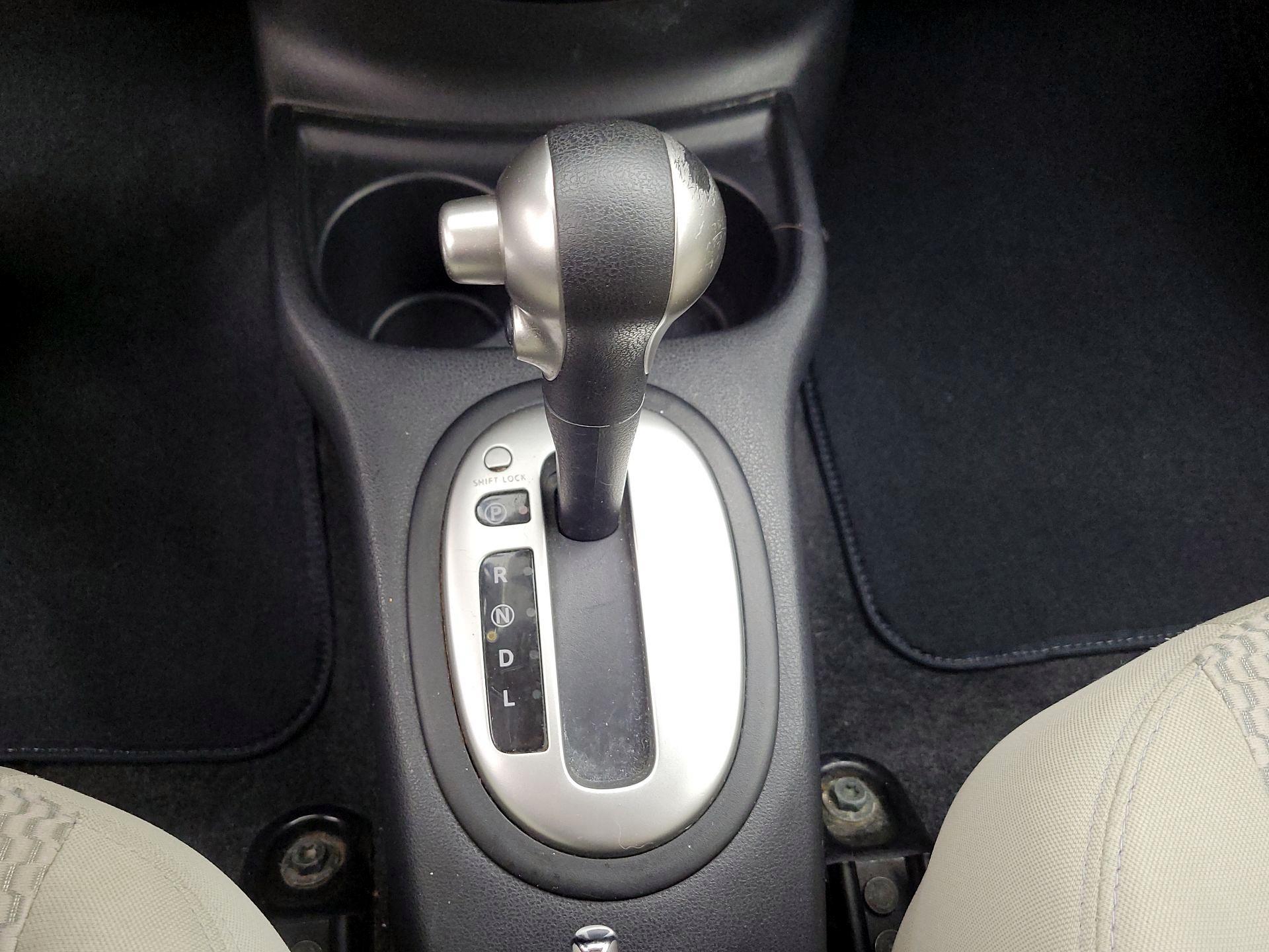 Thumbnail: 2015 Nissan Versa Note - 16