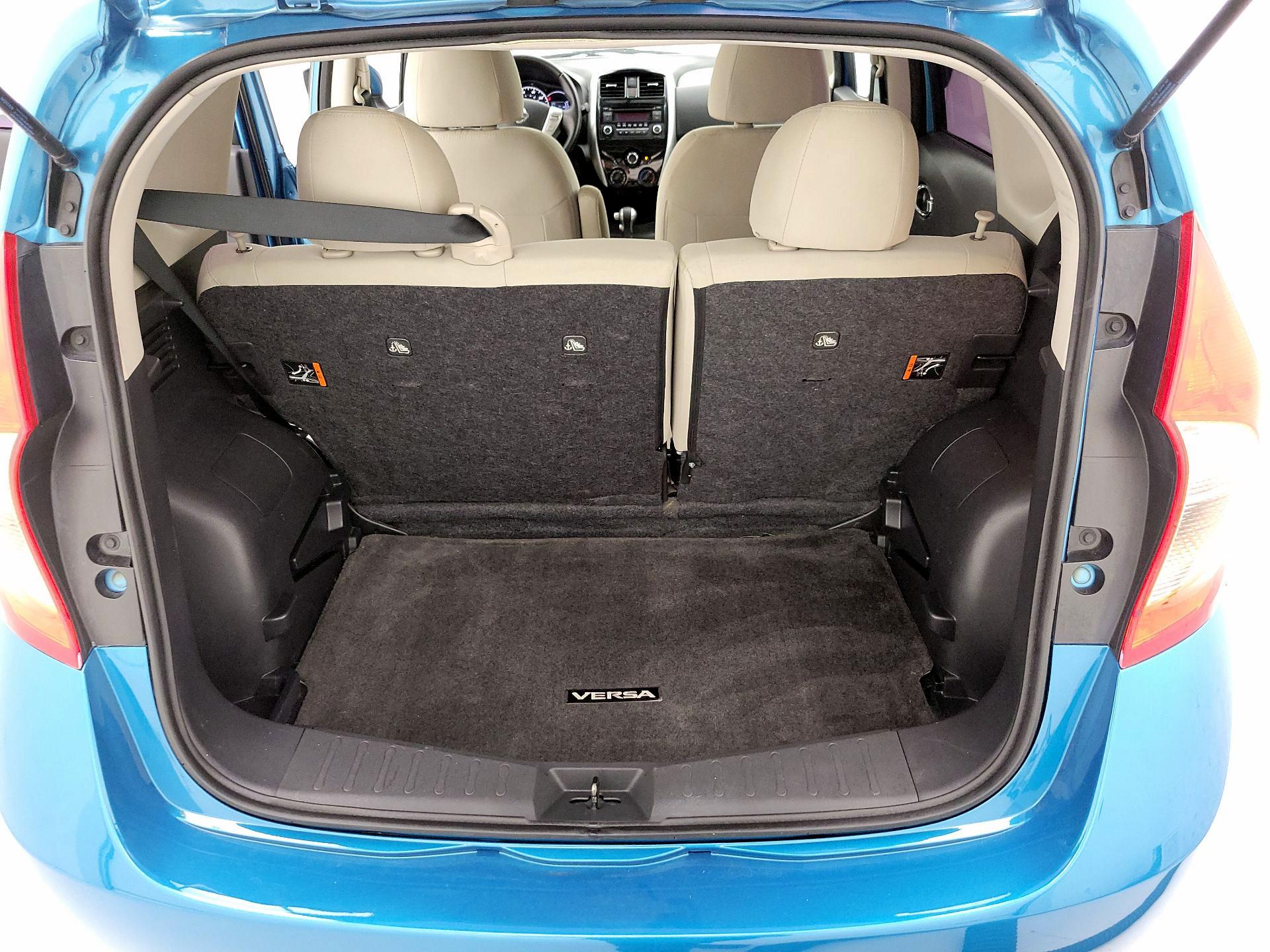 Thumbnail: 2015 Nissan Versa Note - 19
