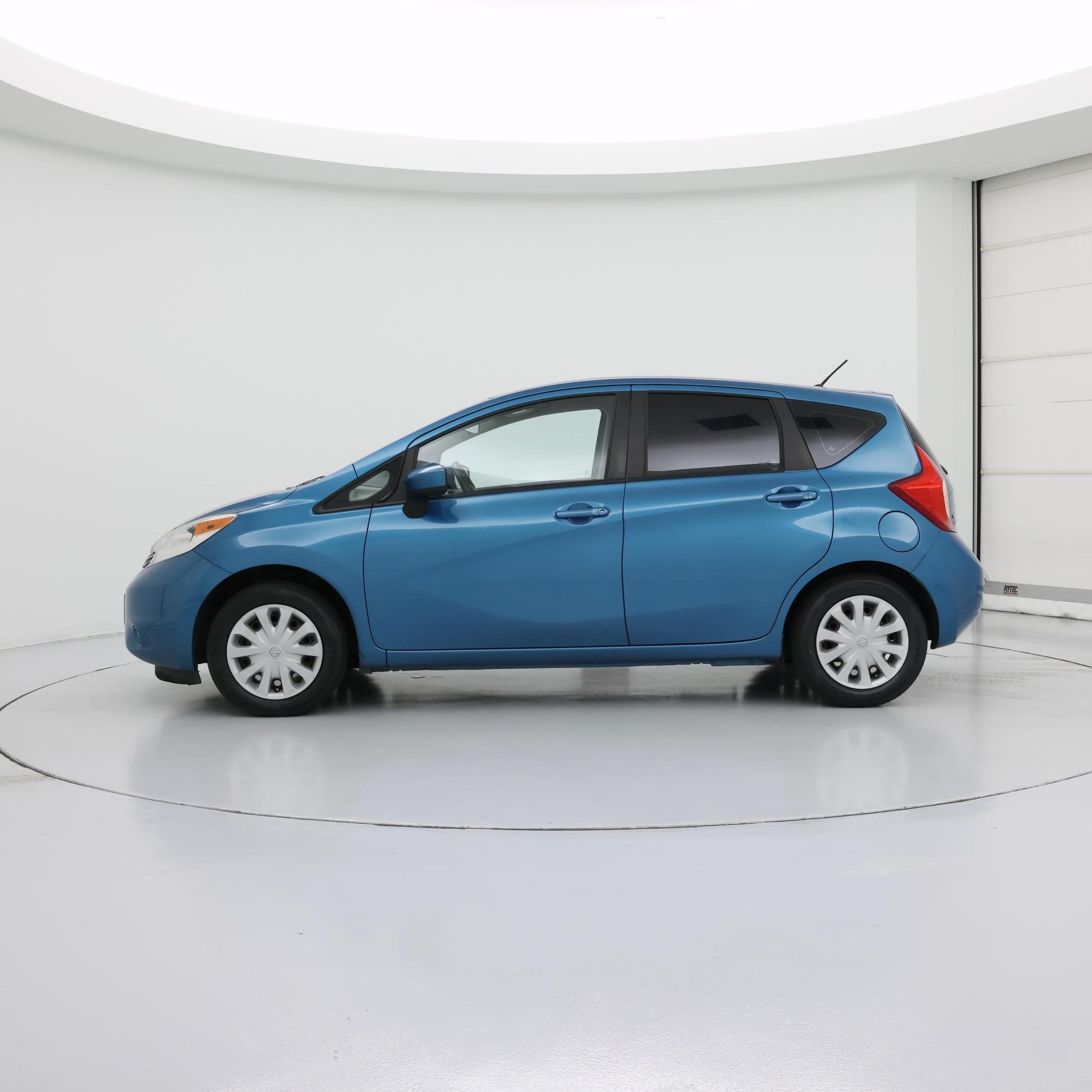 Thumbnail: 2015 Nissan Versa Note - 3