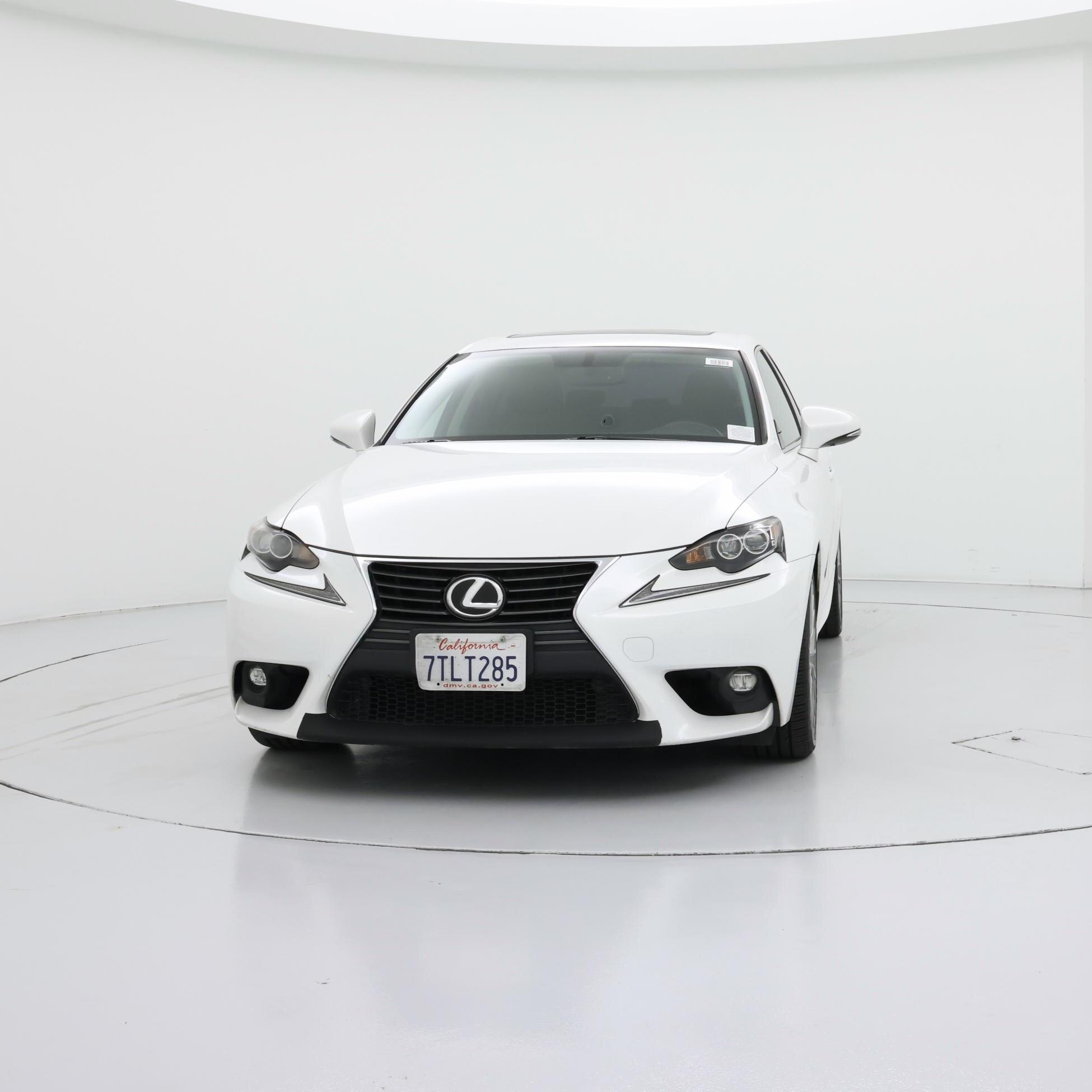 Thumbnail: 2016 Lexus IS - 5