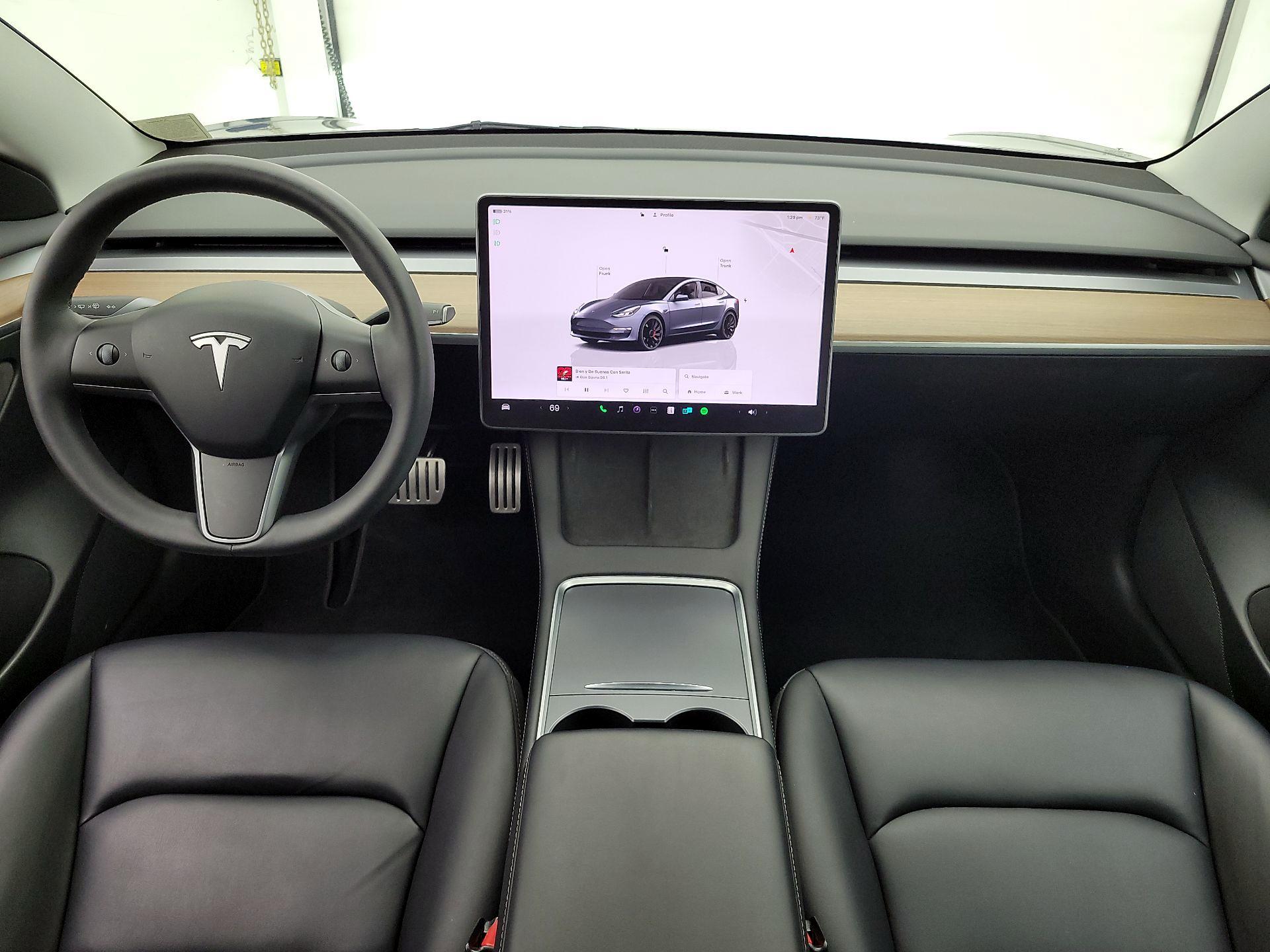 Thumbnail: 2023 Tesla Model 3 - 9