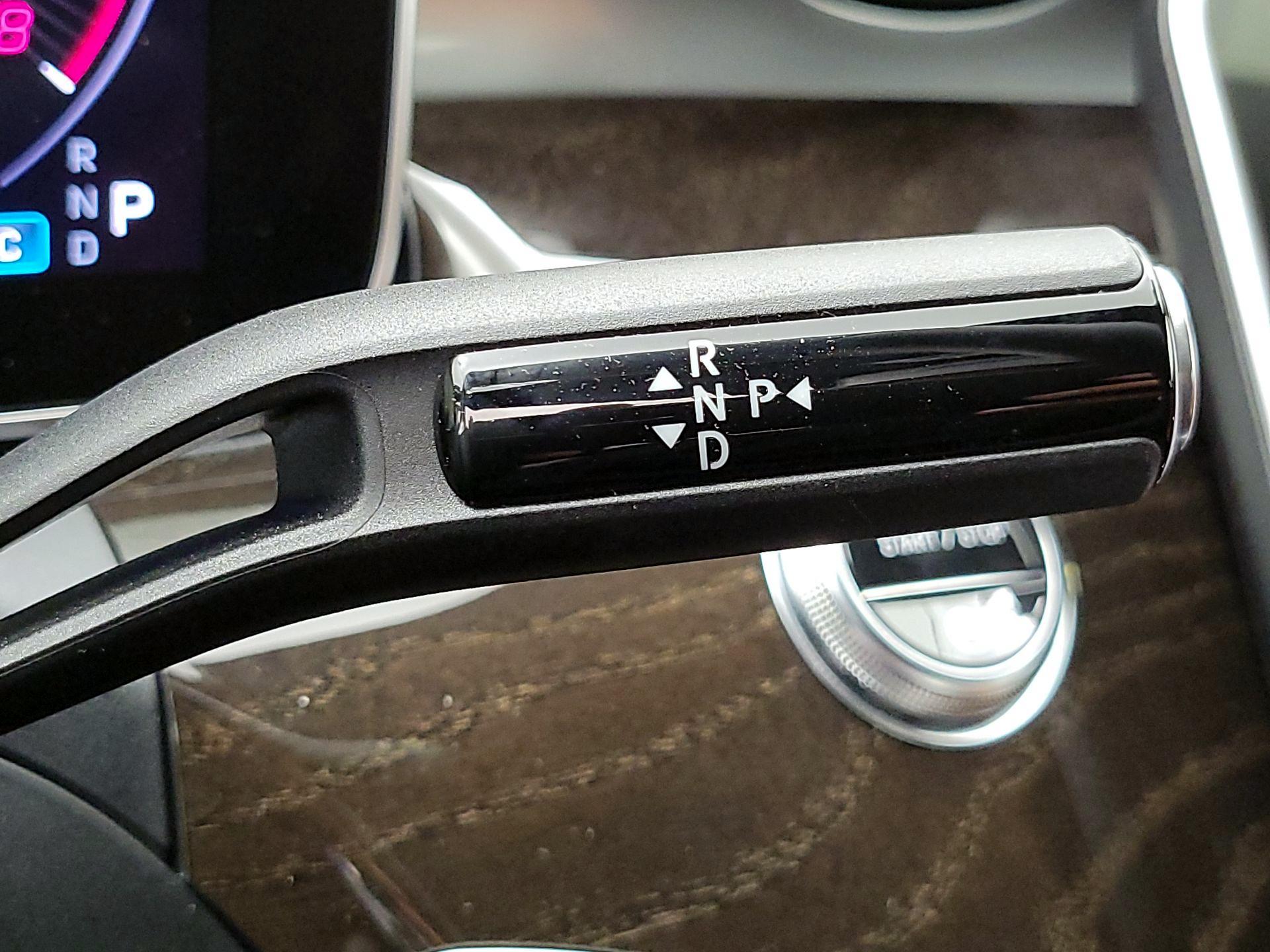 Thumbnail: 2023 Mercedes-Benz C-Class - 18