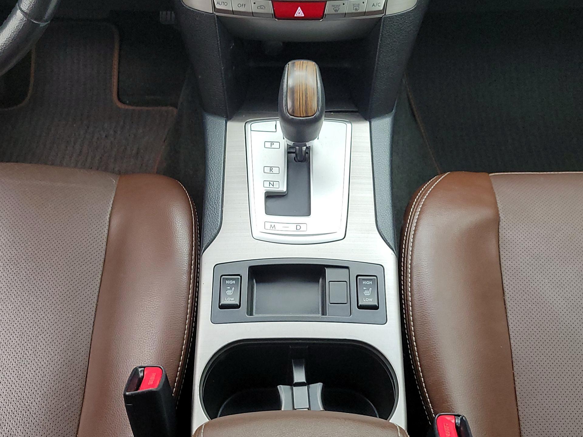 Thumbnail: 2014 Subaru Outback - 17