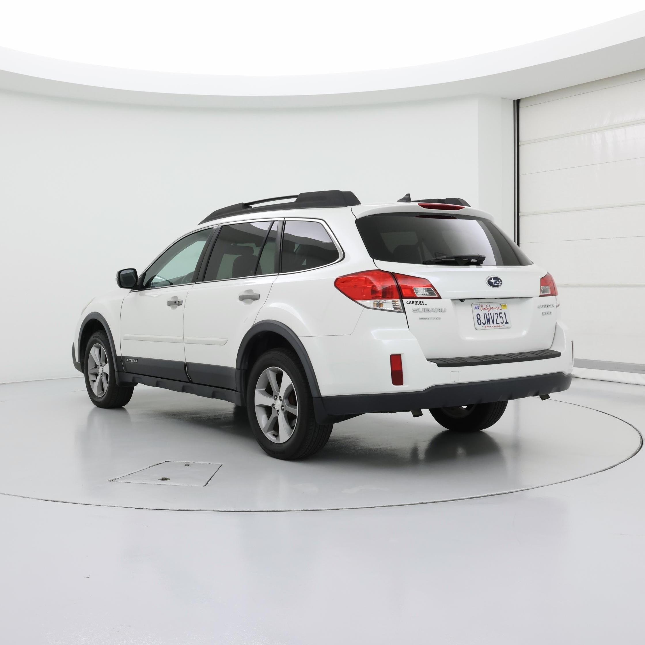 Thumbnail: 2014 Subaru Outback - 2