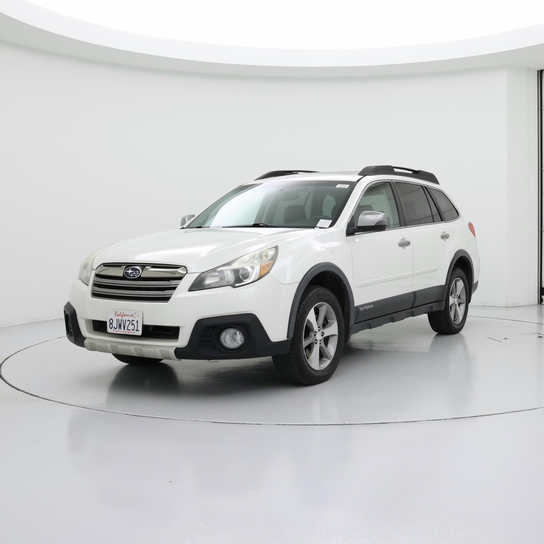 Thumbnail: 2014 Subaru Outback - 4