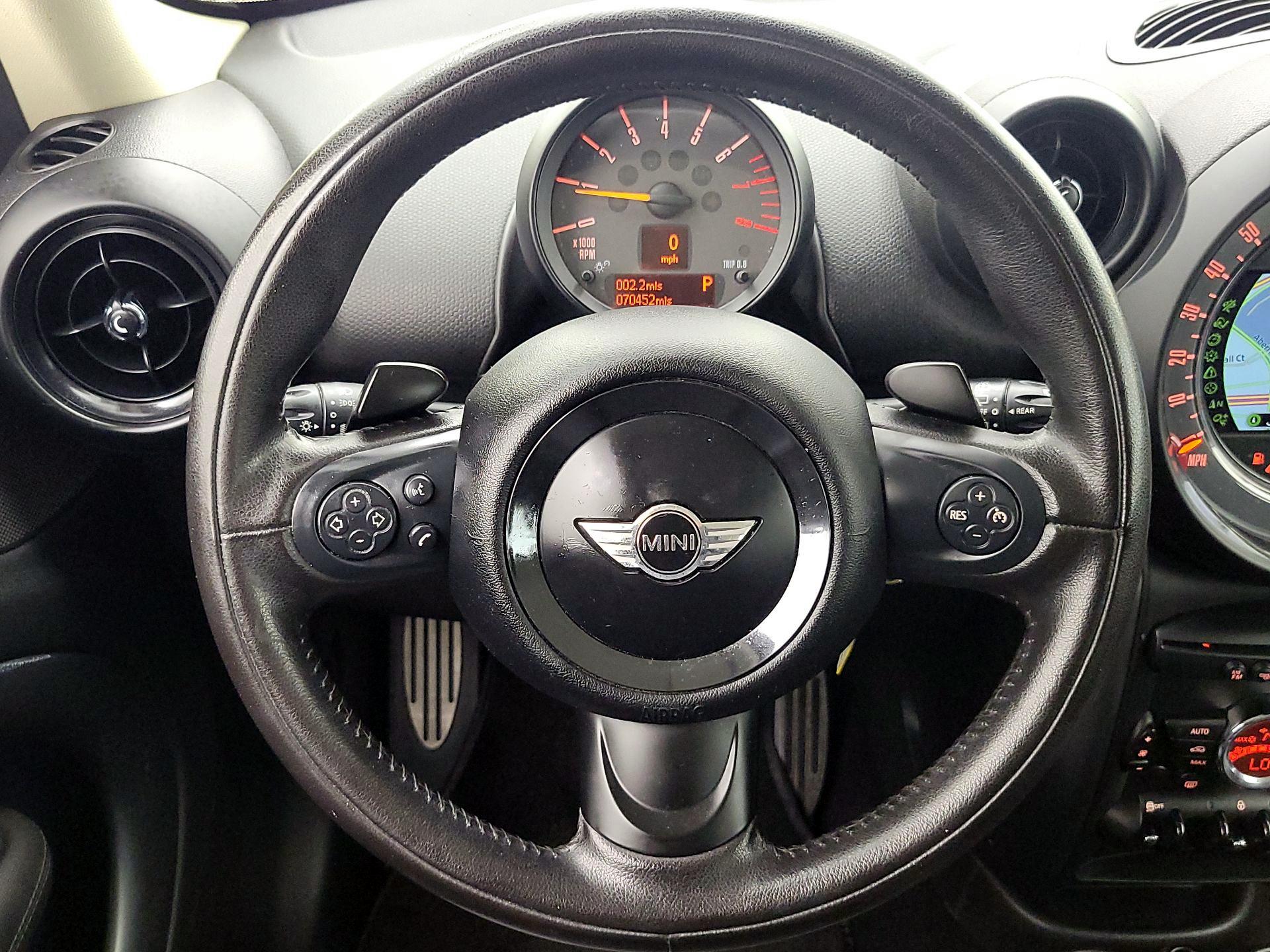 Thumbnail: 2016 MINI Cooper Countryman - 10
