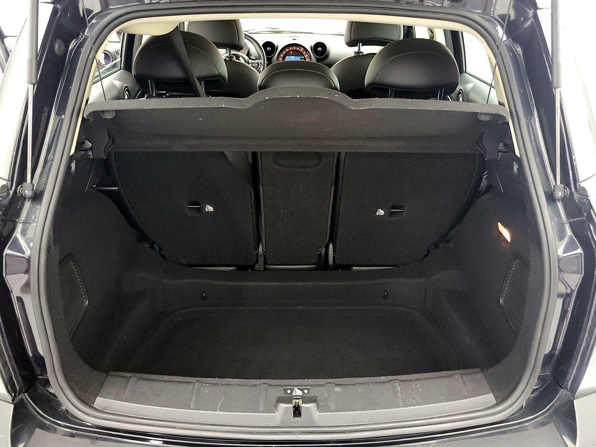 Thumbnail: 2016 MINI Cooper Countryman - 18