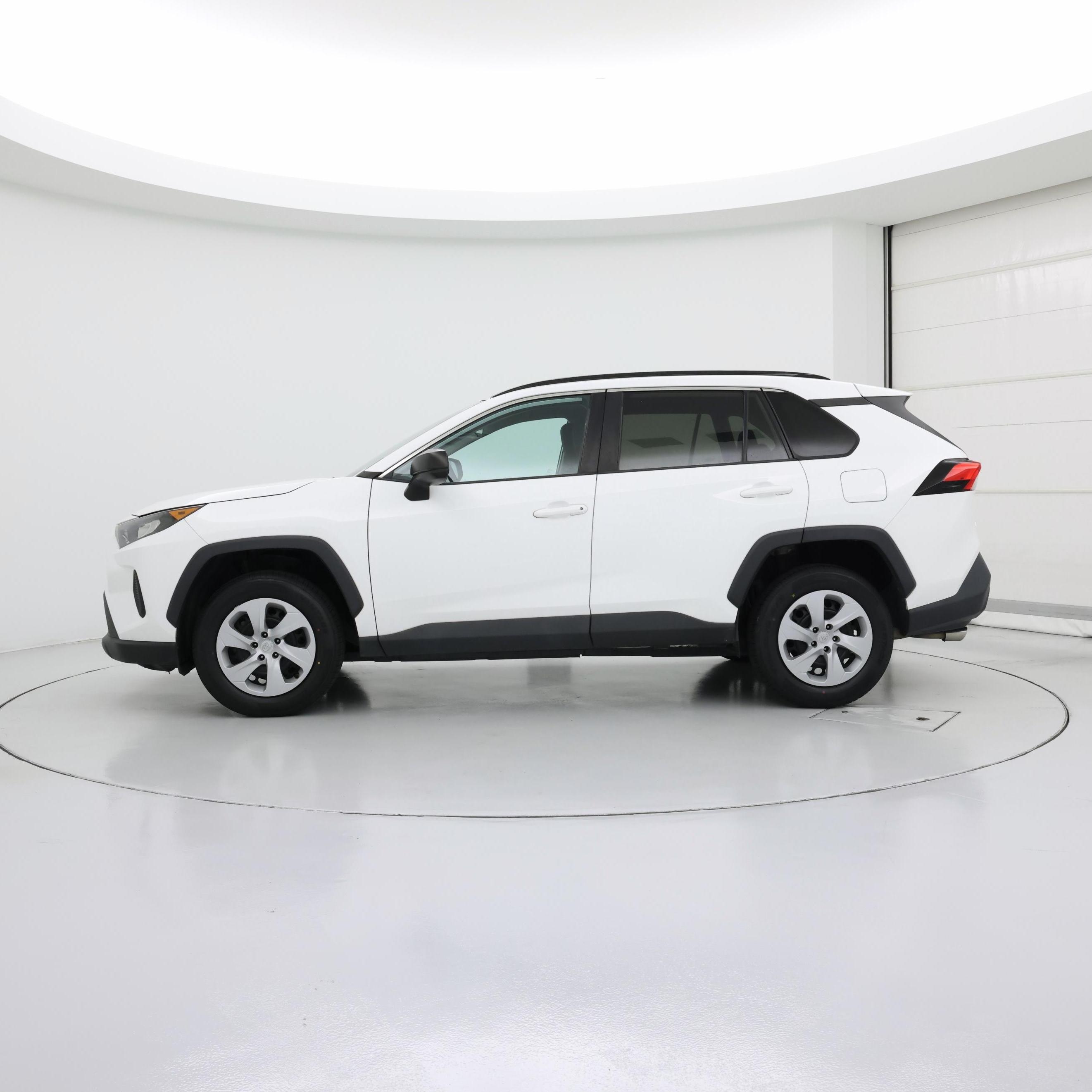 Thumbnail: 2020 Toyota RAV4 - 3
