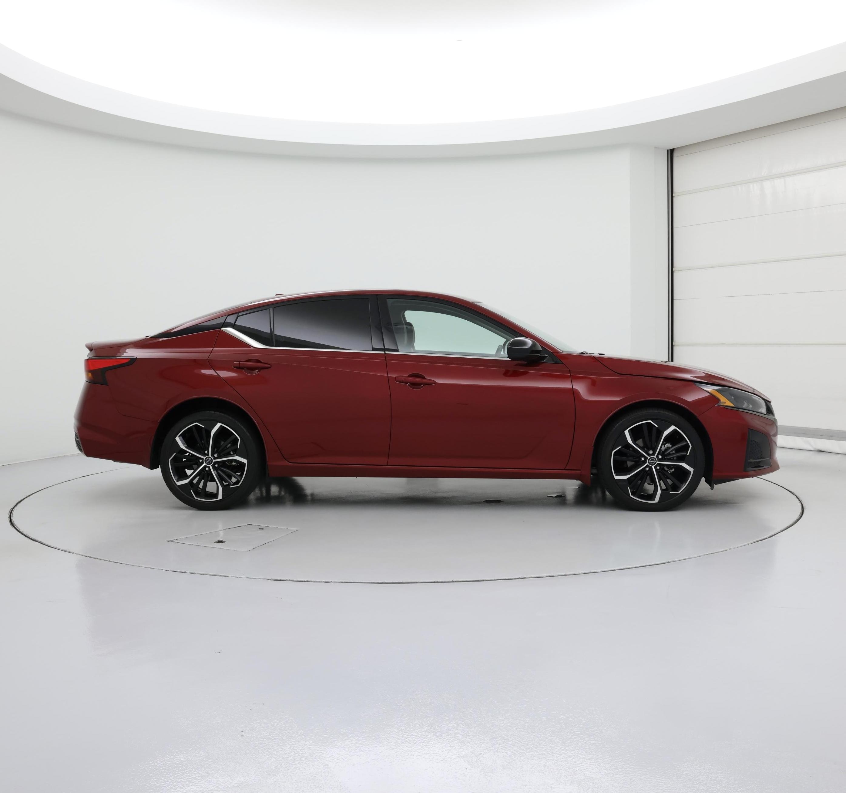 Thumbnail: 2023 Nissan Altima - 7