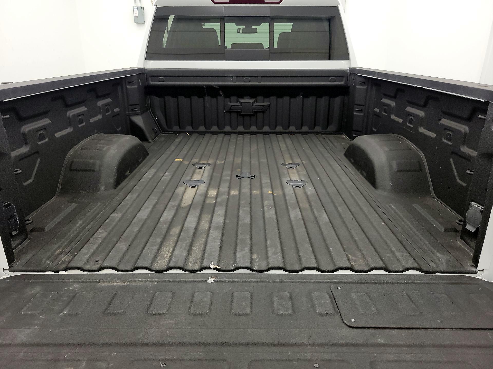 Thumbnail: 2022 Chevrolet Silverado 3500 - 20
