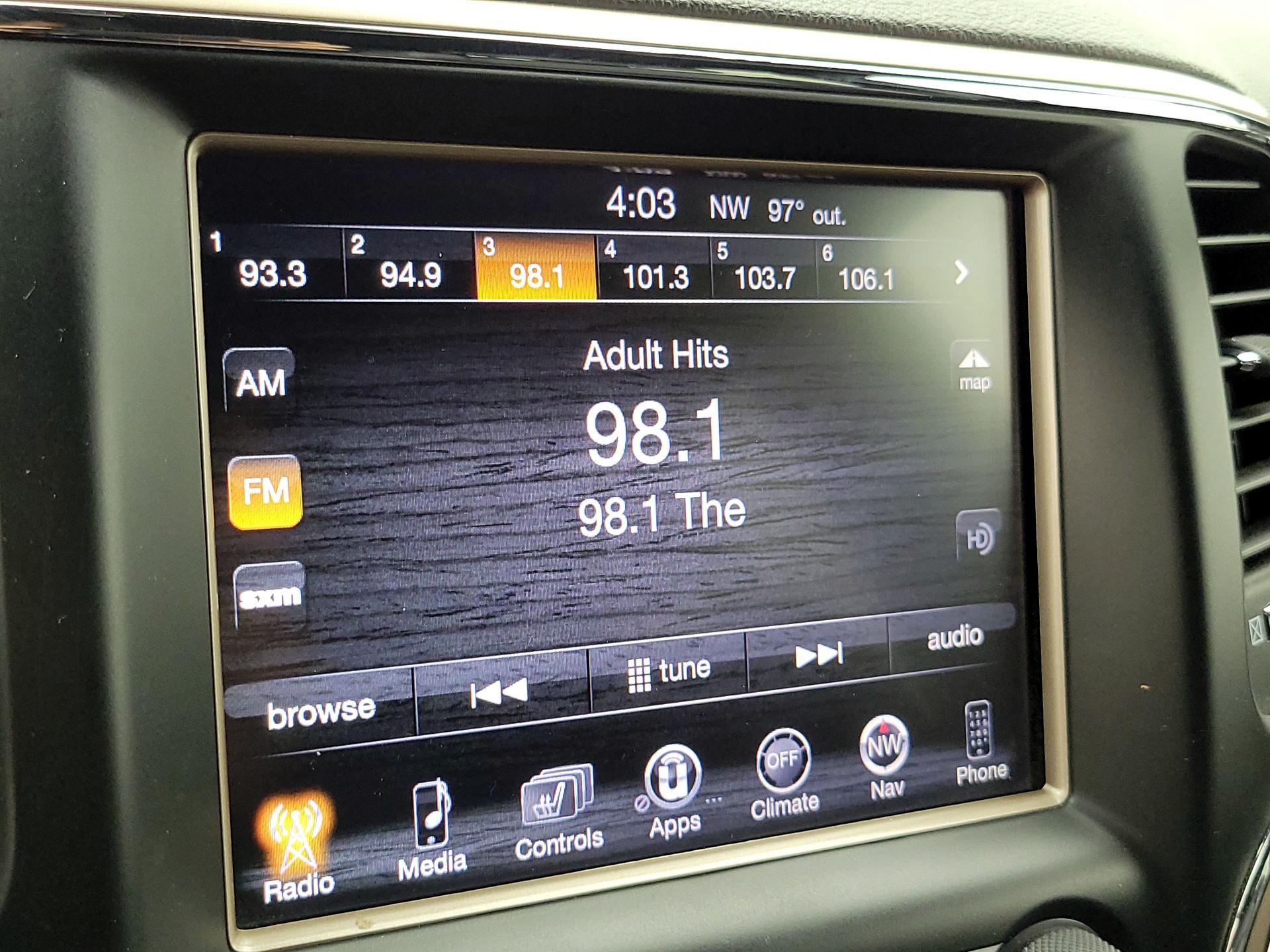 Thumbnail: 2014 Jeep Grand Cherokee - 16