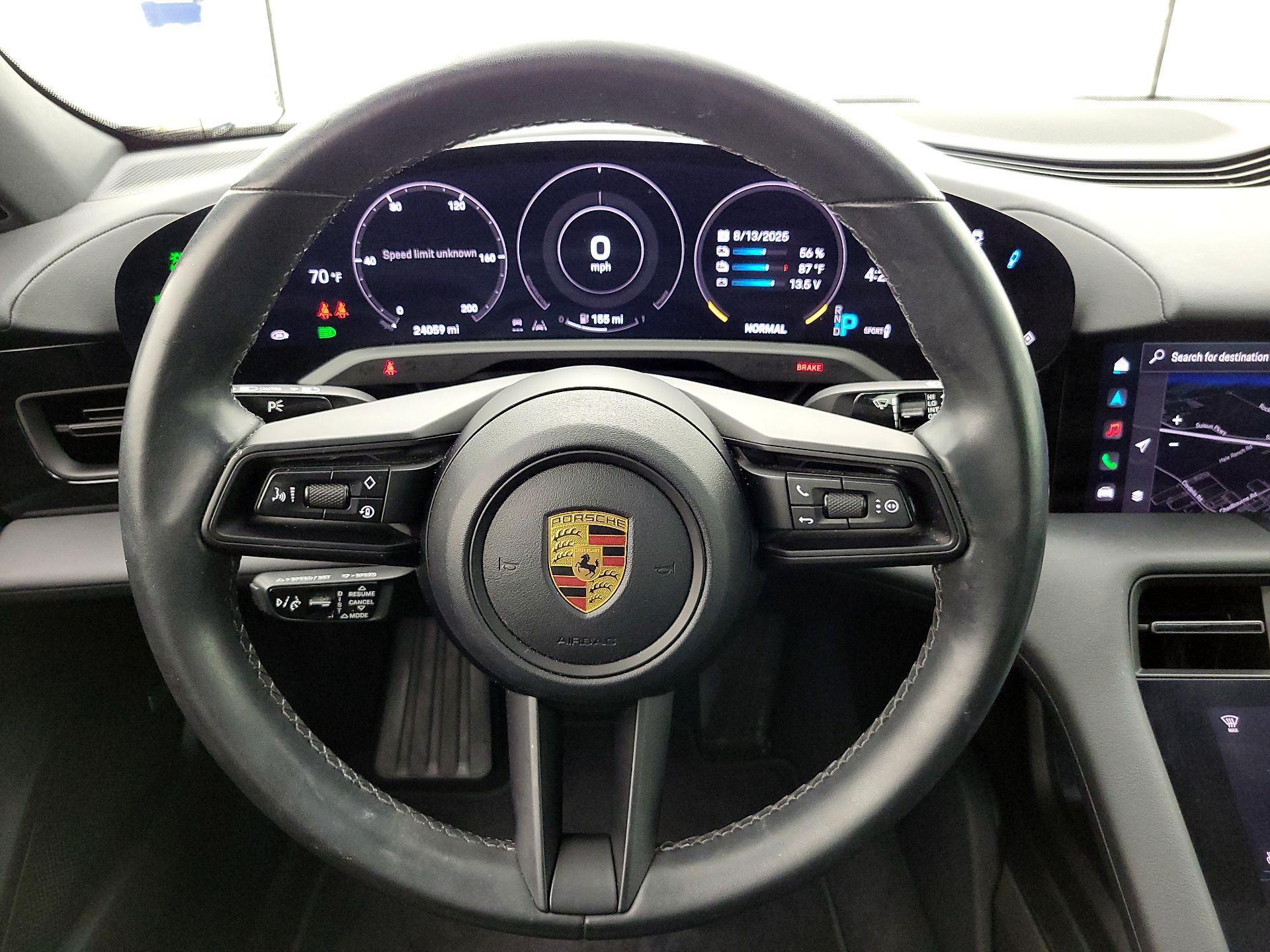 Thumbnail: 2022 Porsche Taycan - 10