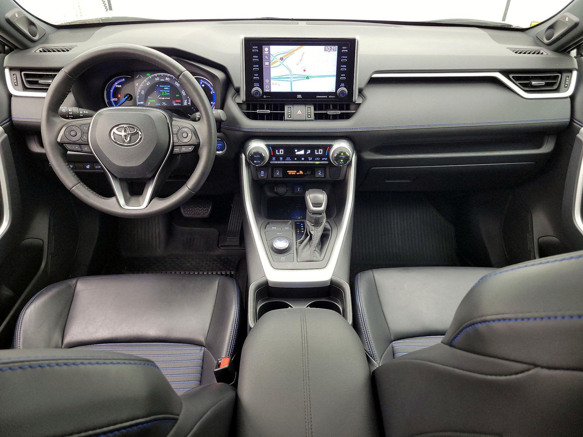 Thumbnail: 2020 Toyota RAV4 - 9