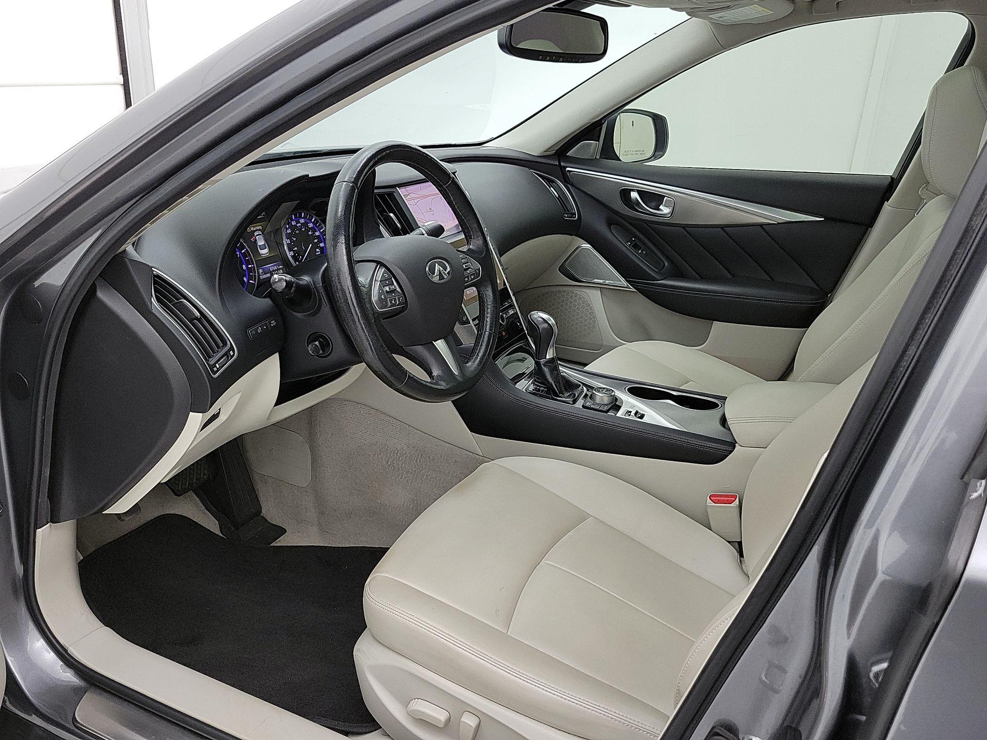 Thumbnail: 2017 INFINITI Q50 - 11