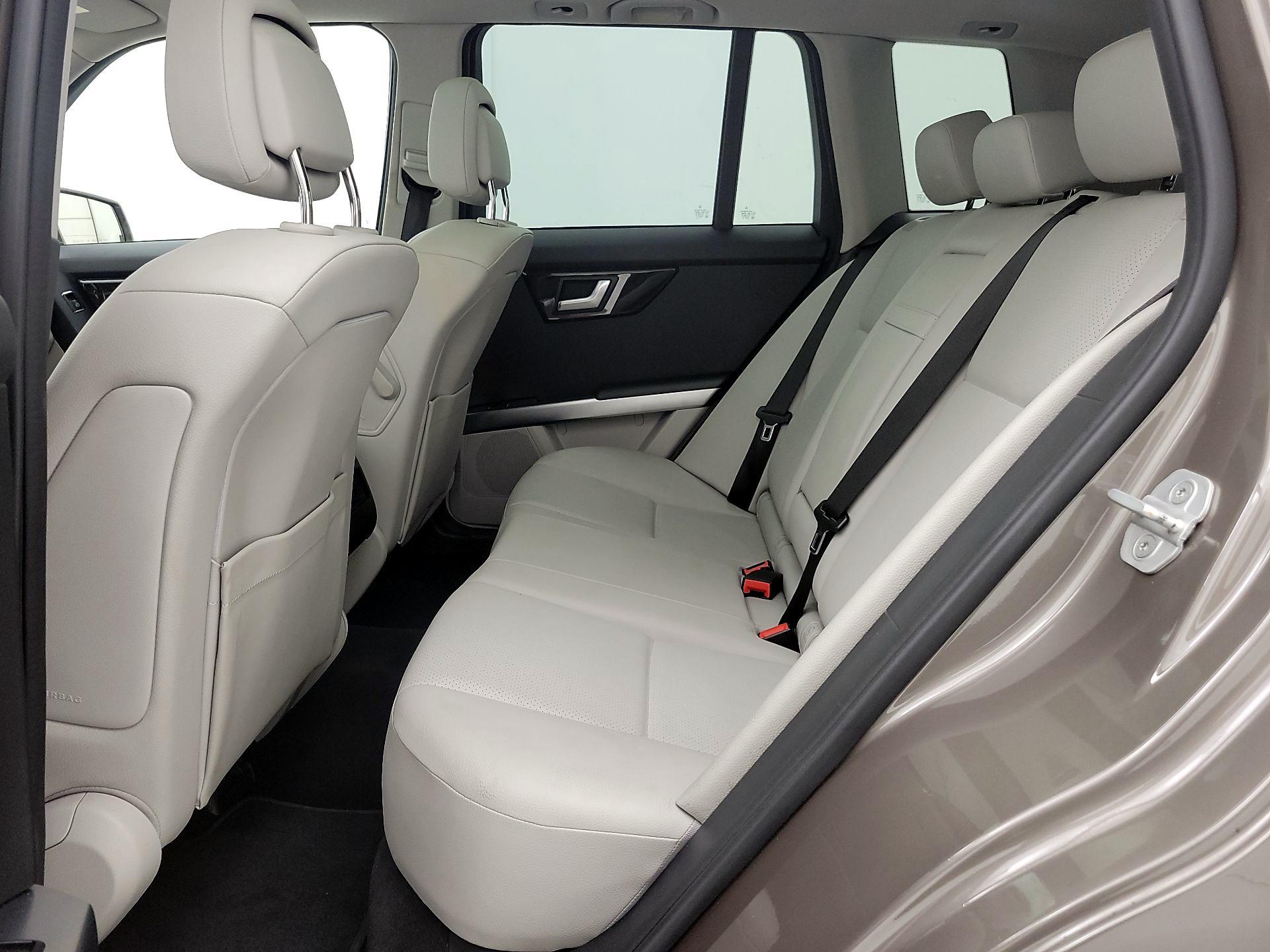 Thumbnail: 2015 Mercedes-Benz GLK - 19