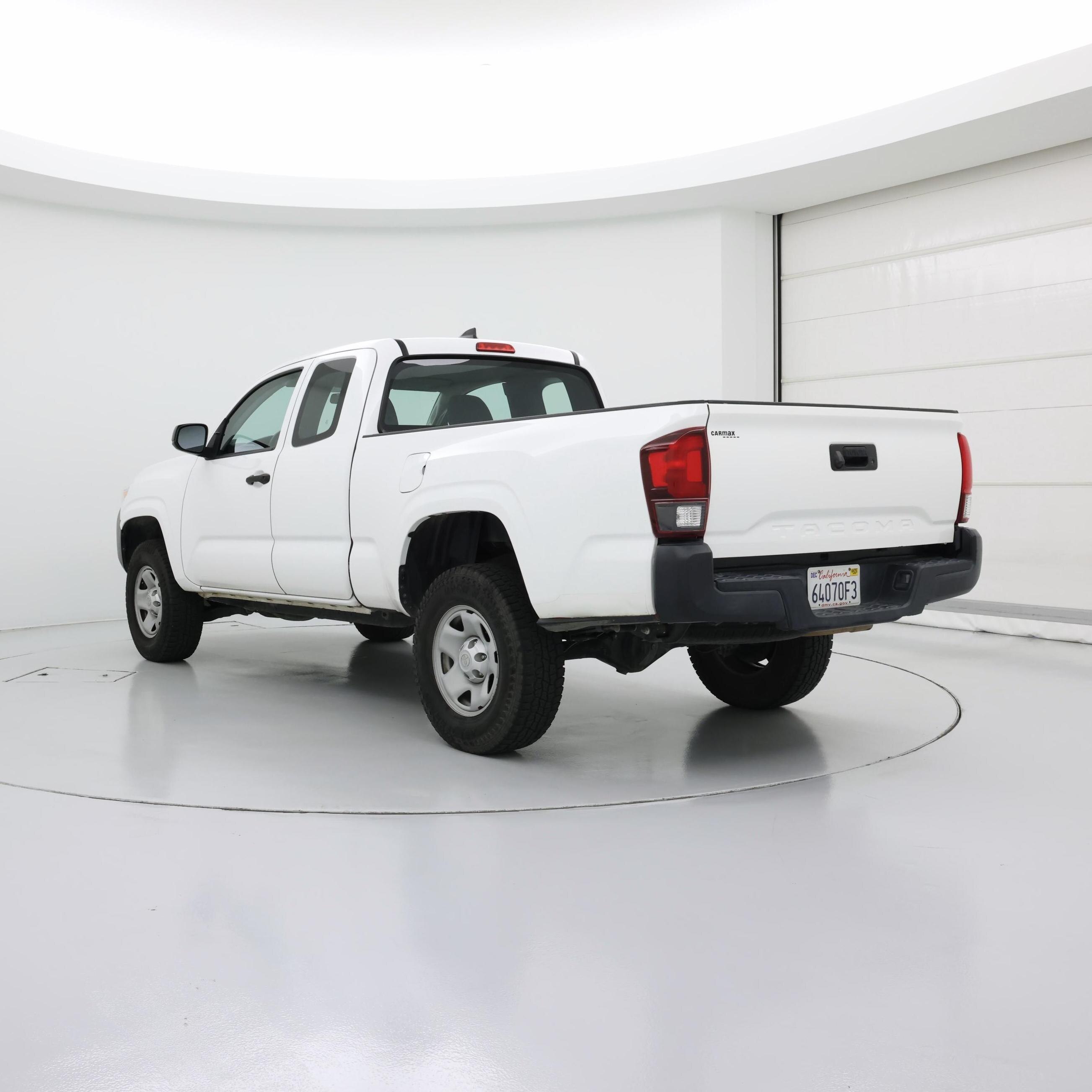Thumbnail: 2018 Toyota Tacoma - 2