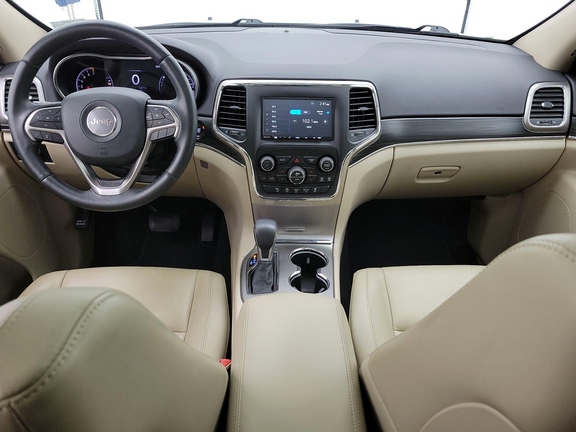 Thumbnail: 2019 Jeep Grand Cherokee - 9
