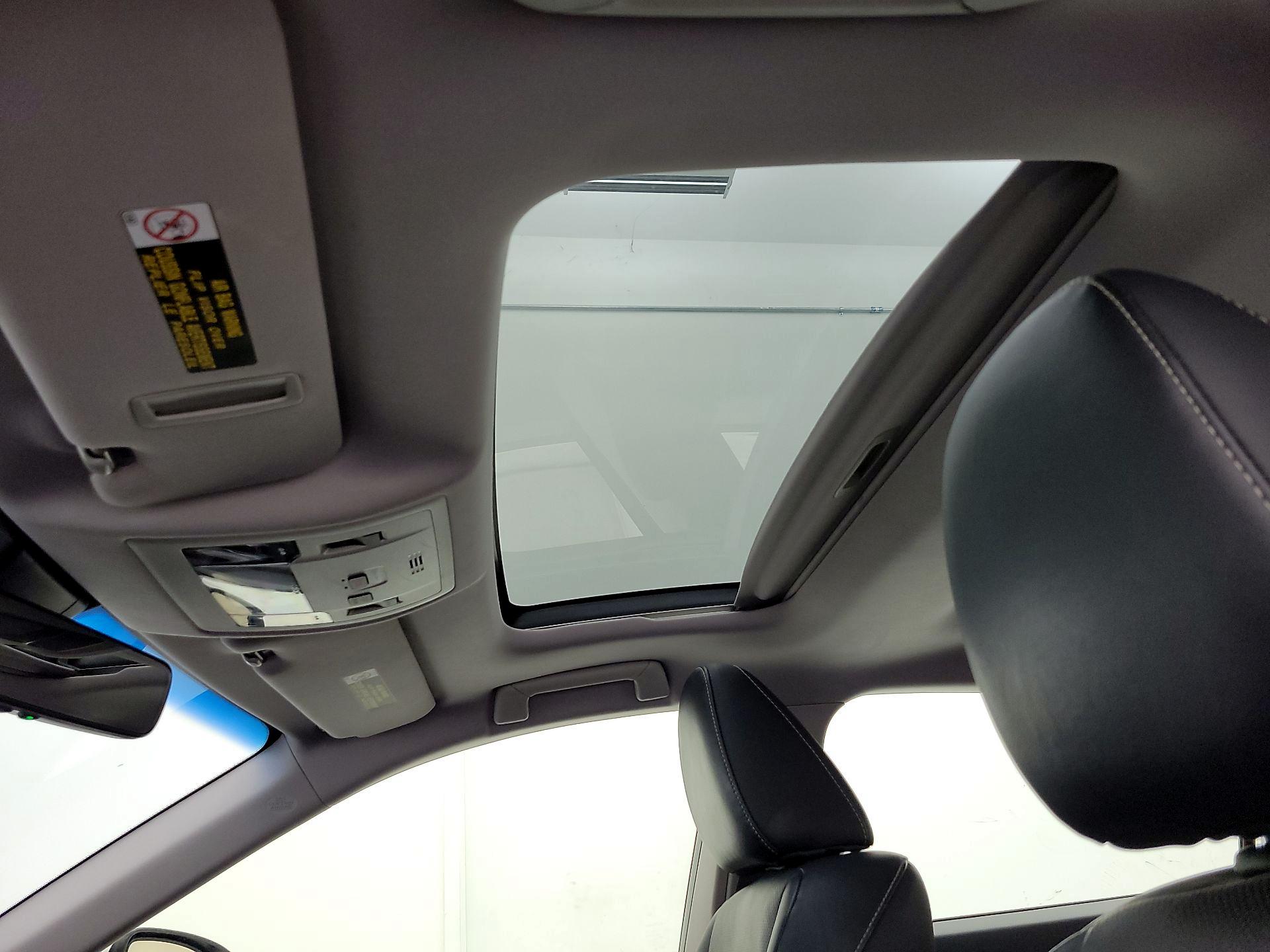 Thumbnail: 2016 Lexus ES - 20
