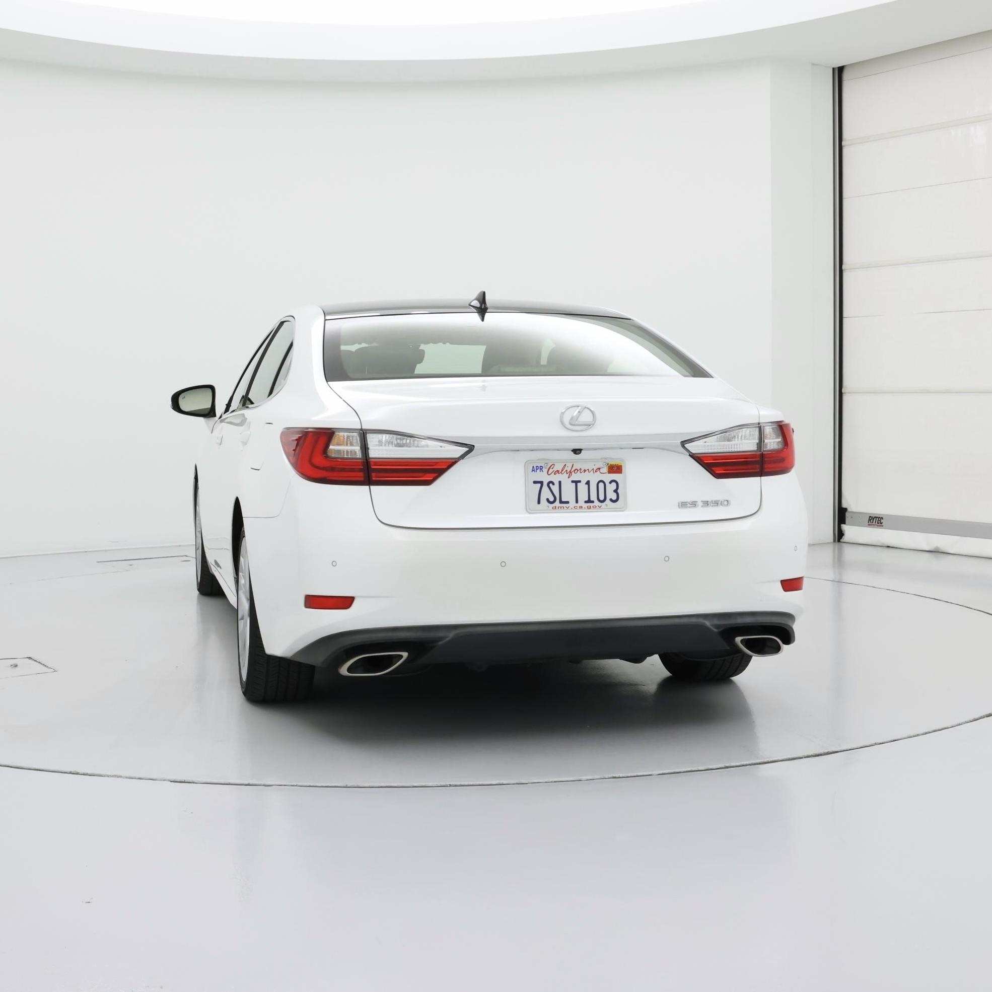 Thumbnail: 2016 Lexus ES - 6
