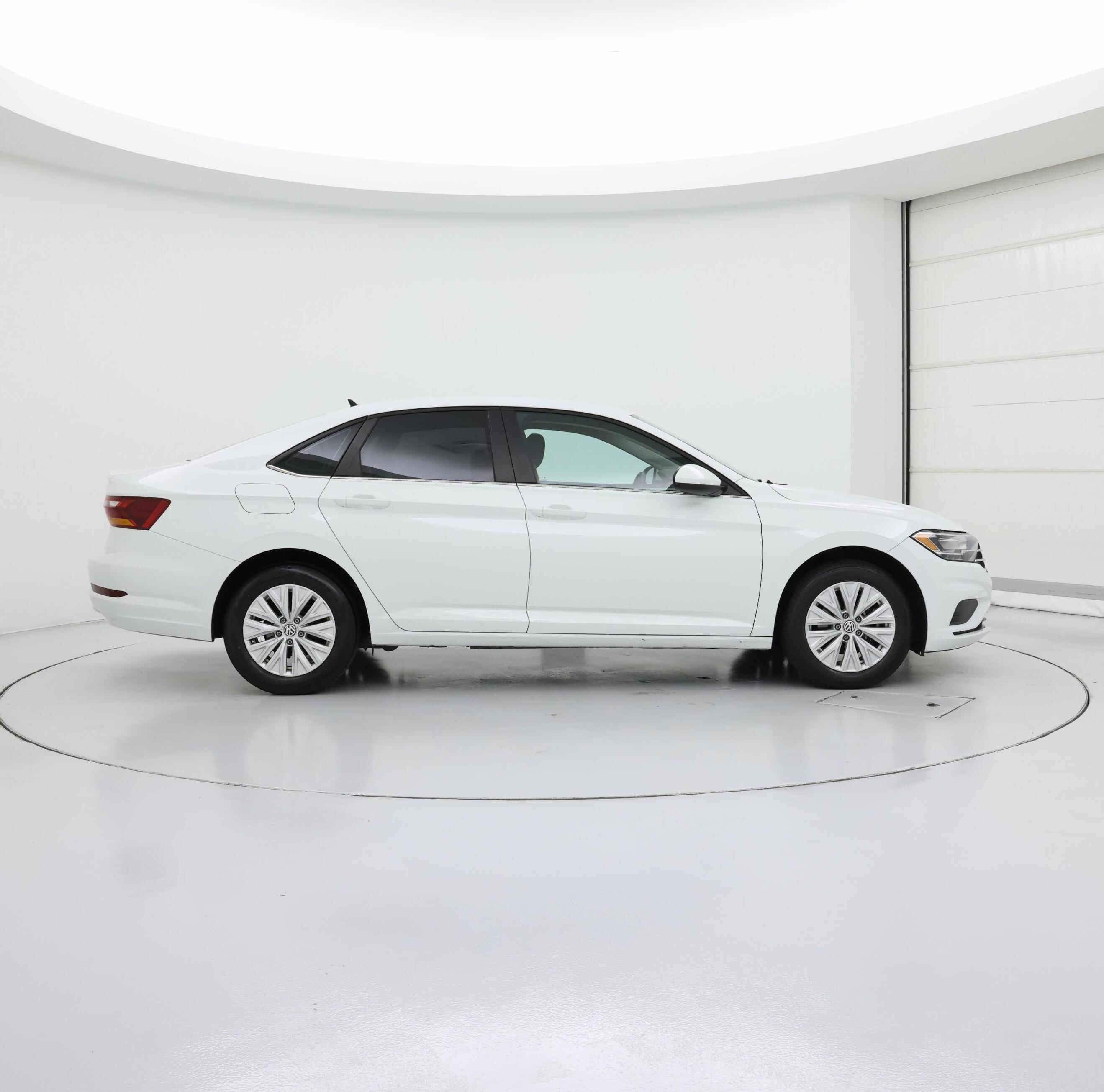 Thumbnail: 2019 Volkswagen Jetta - 7