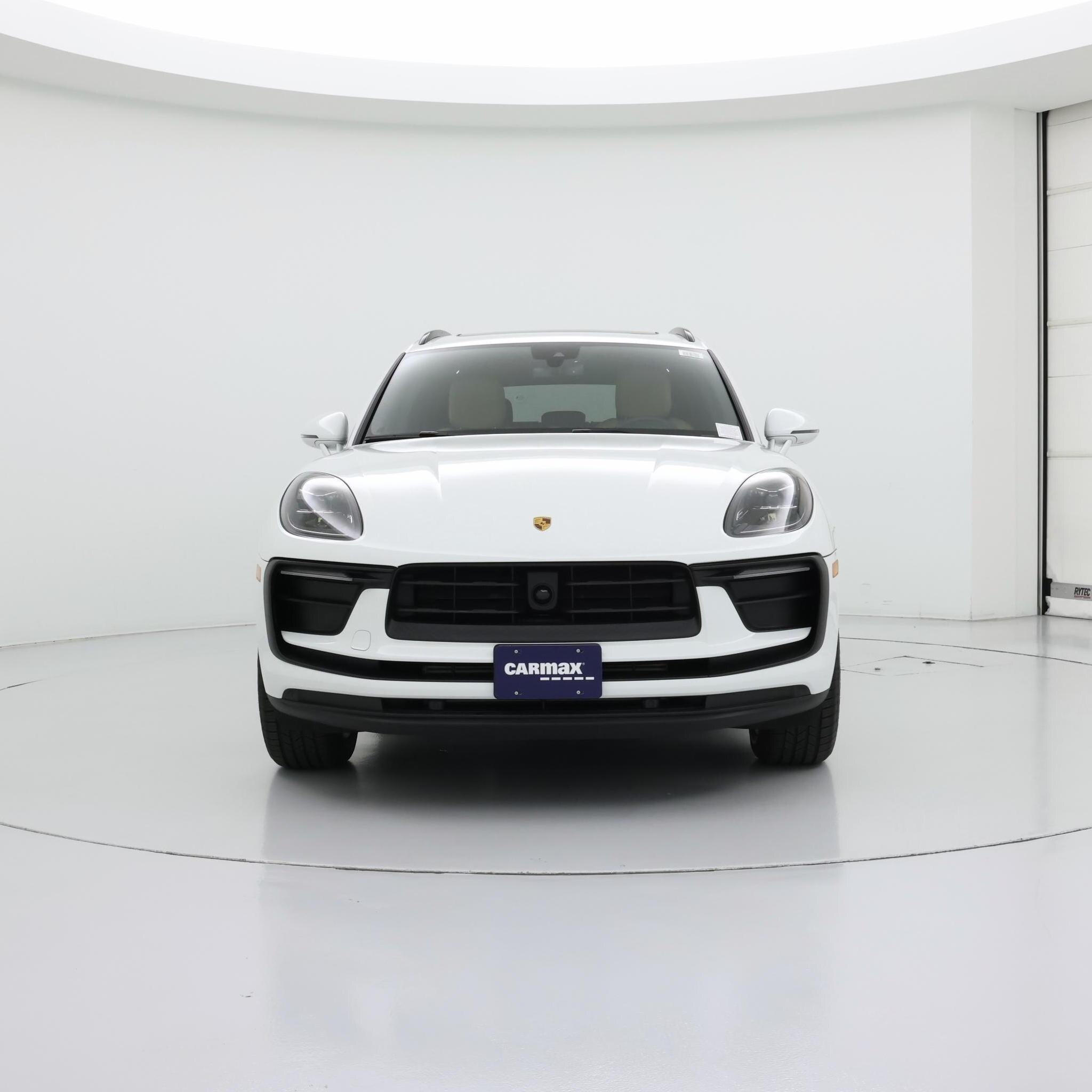 Thumbnail: 2025 Porsche Macan - 5